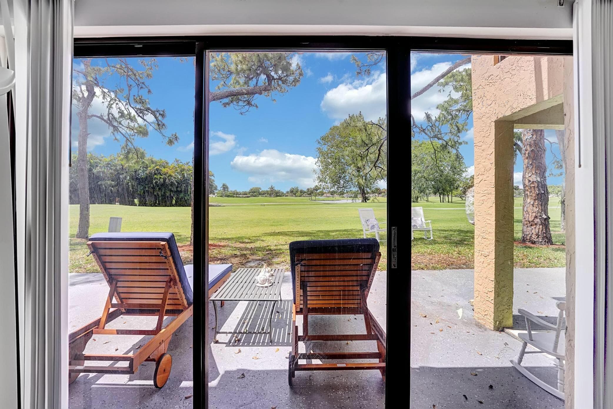 5337 Fountains Drive S, Lake Worth, FL 33467 — photo 10 of 35
