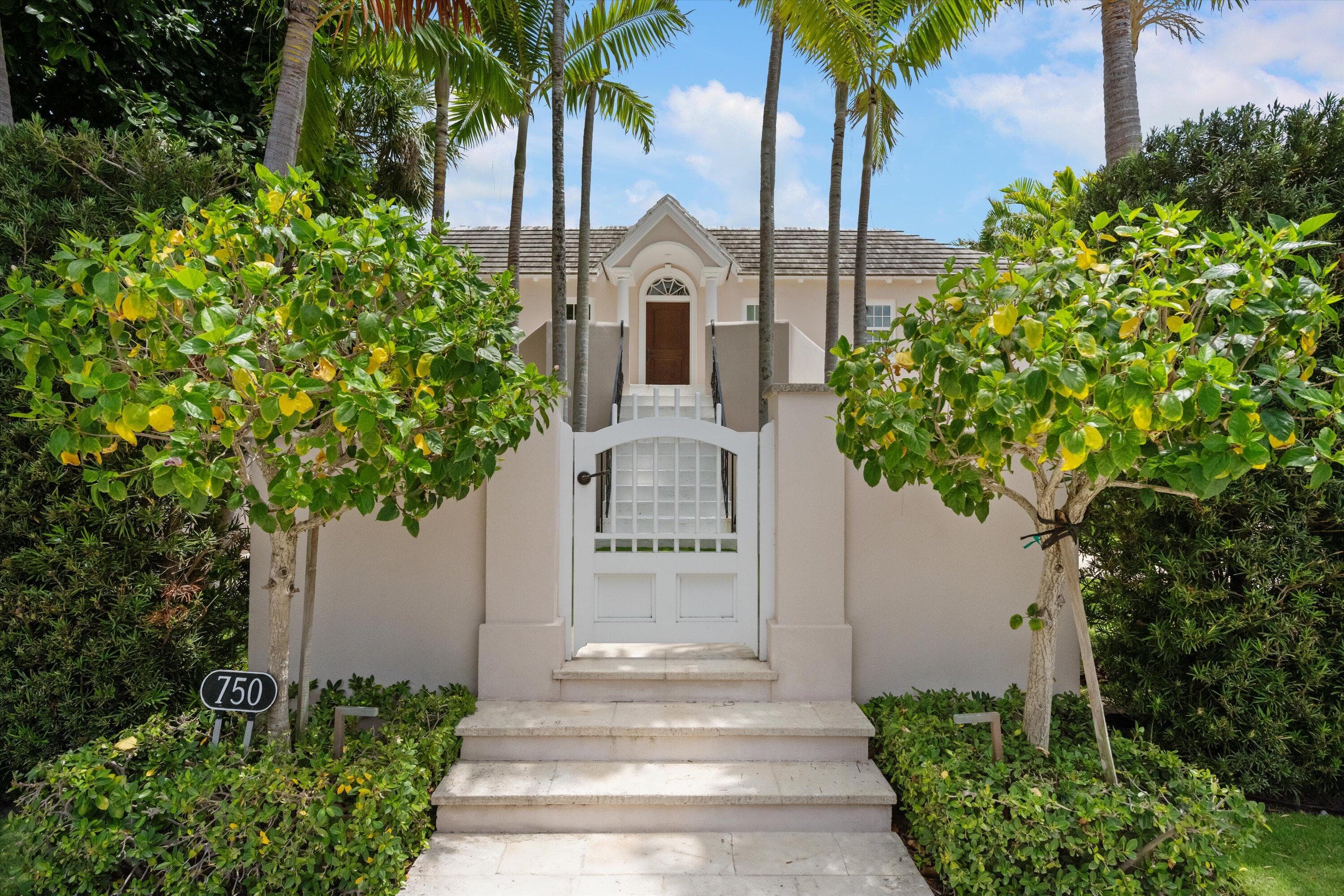 750 S County Road, Palm Beach, FL 33480 — photo 3 of 32