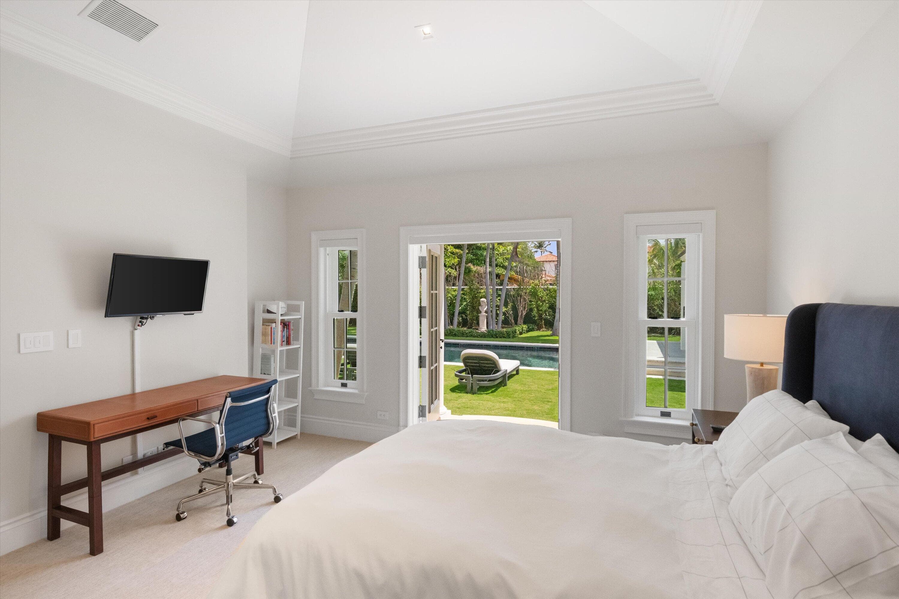 750 S County Road, Palm Beach, FL 33480 — photo 17 of 32