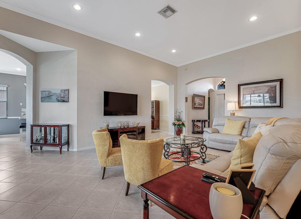 8931 Agliana Circle, Boynton Beach, FL 33472 — photo 7 of 60