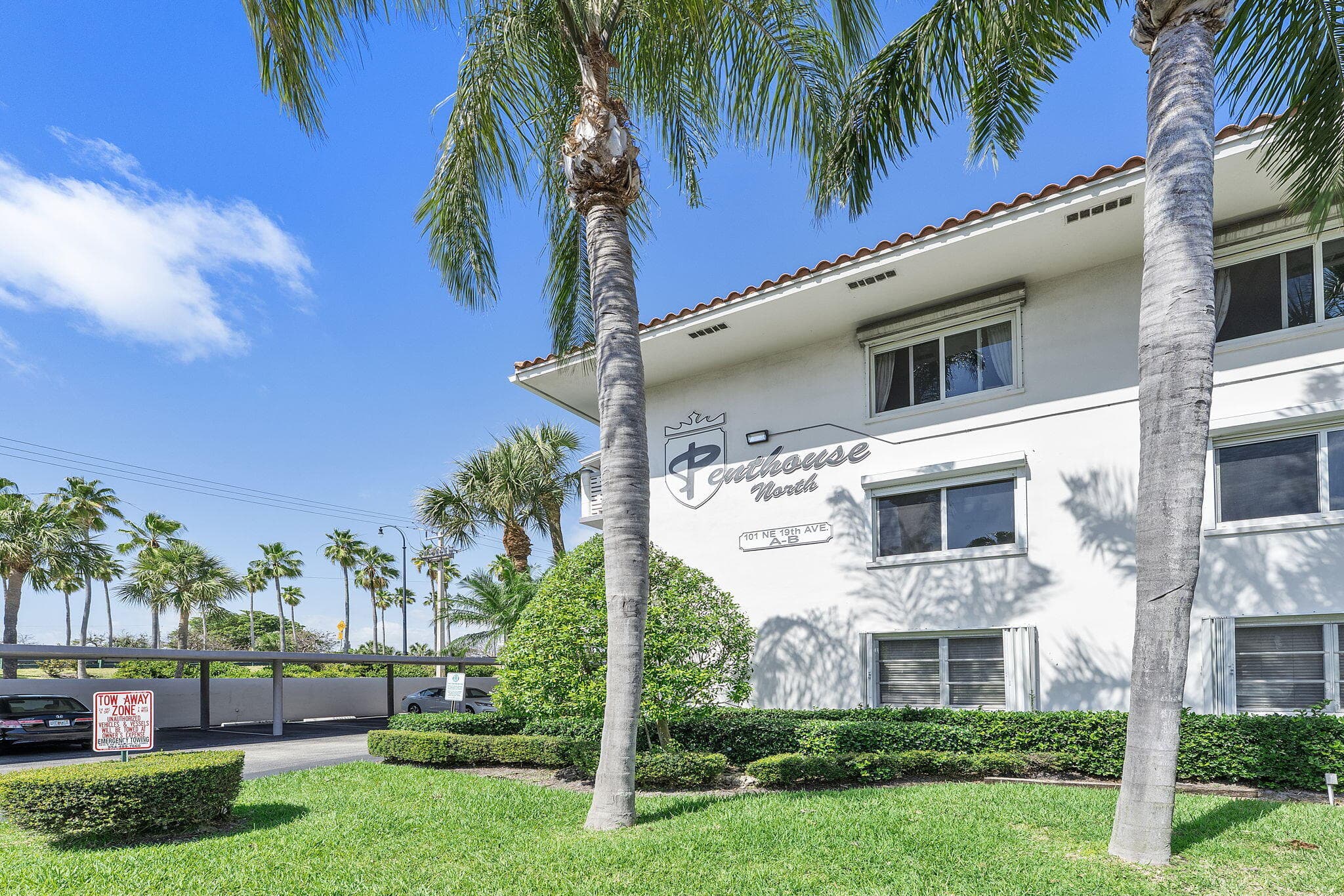 101 NE 19th Avenue 208, Deerfield Beach, FL 33441 — photo 17 of 28