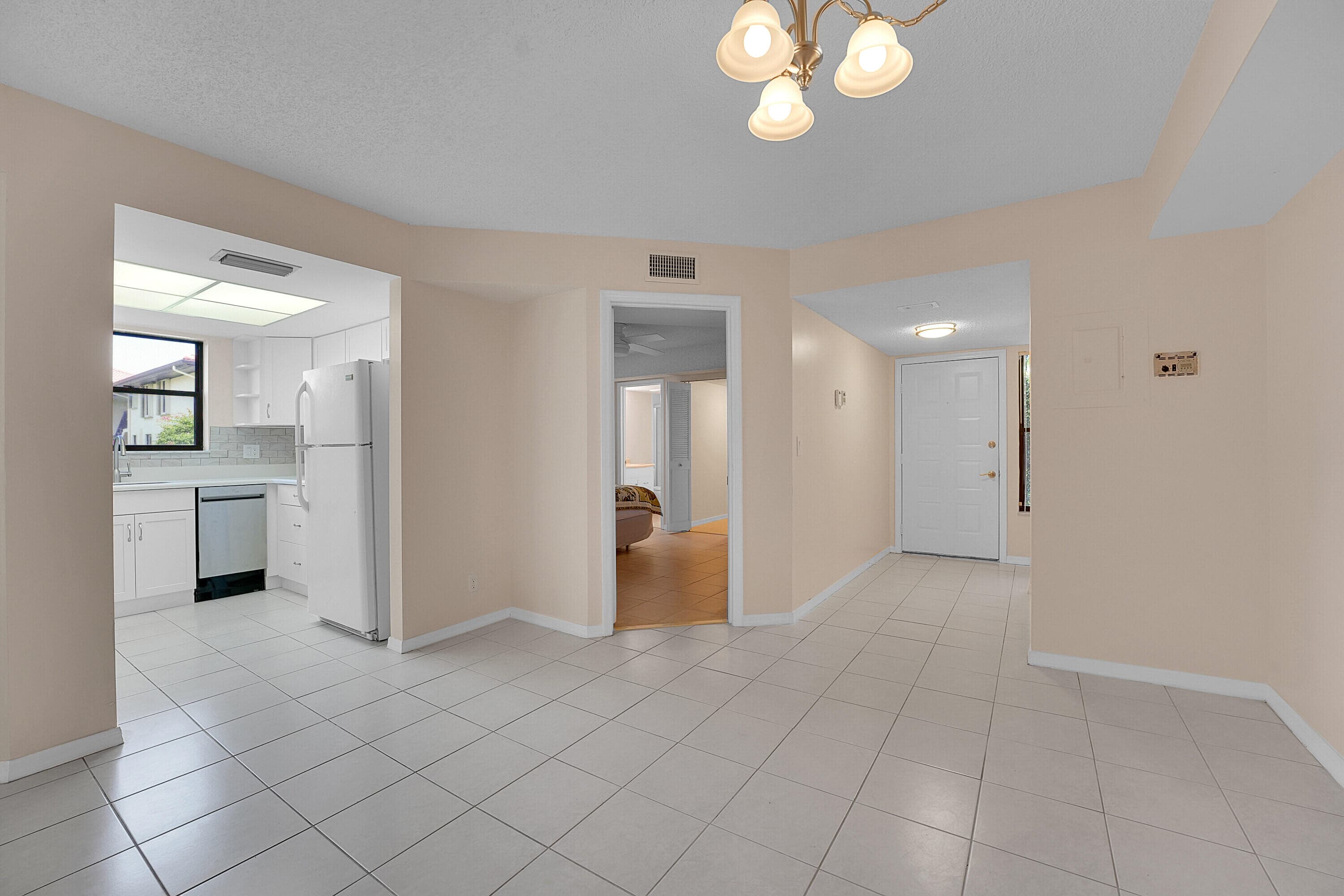 361 SW South River Drive 103, Stuart, FL 34997 — photo 11 of 62