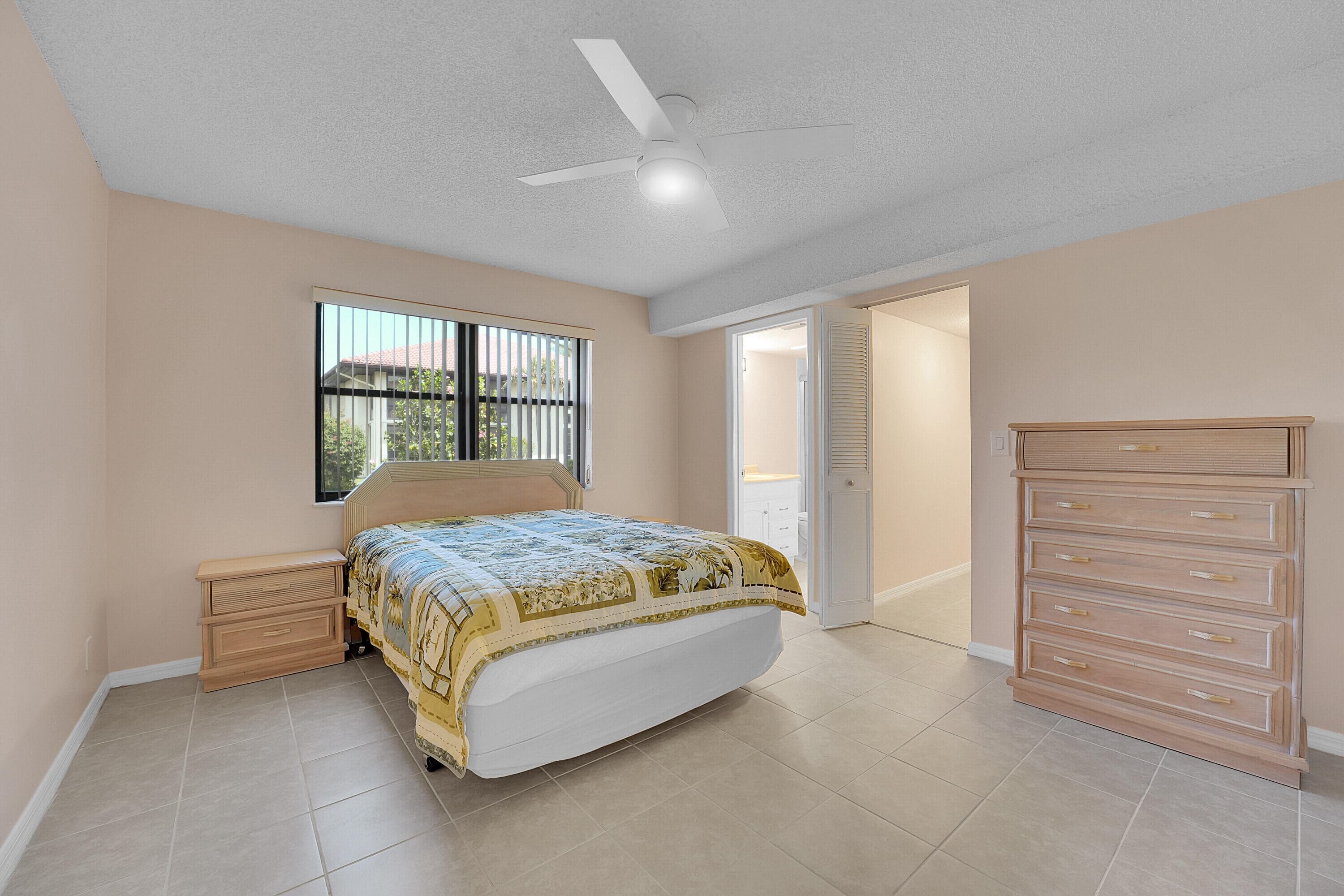 361 SW South River Drive 103, Stuart, FL 34997 — photo 15 of 62