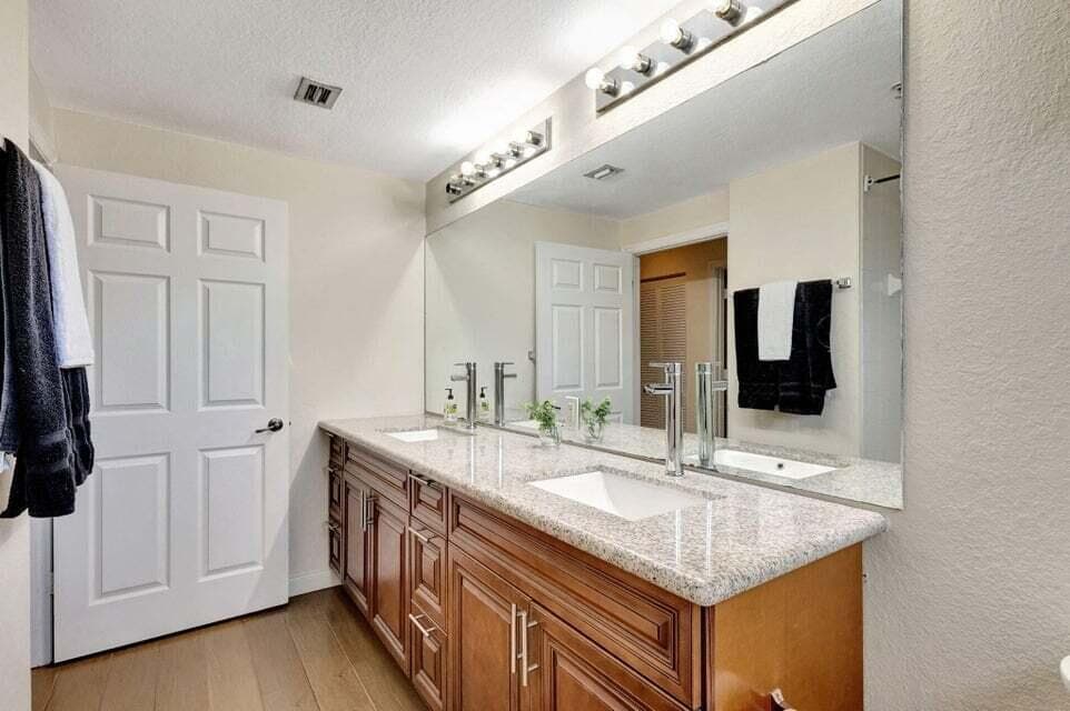 2728 Anzio Court 105, Palm Beach Gardens, FL 33410 — photo 25 of 30