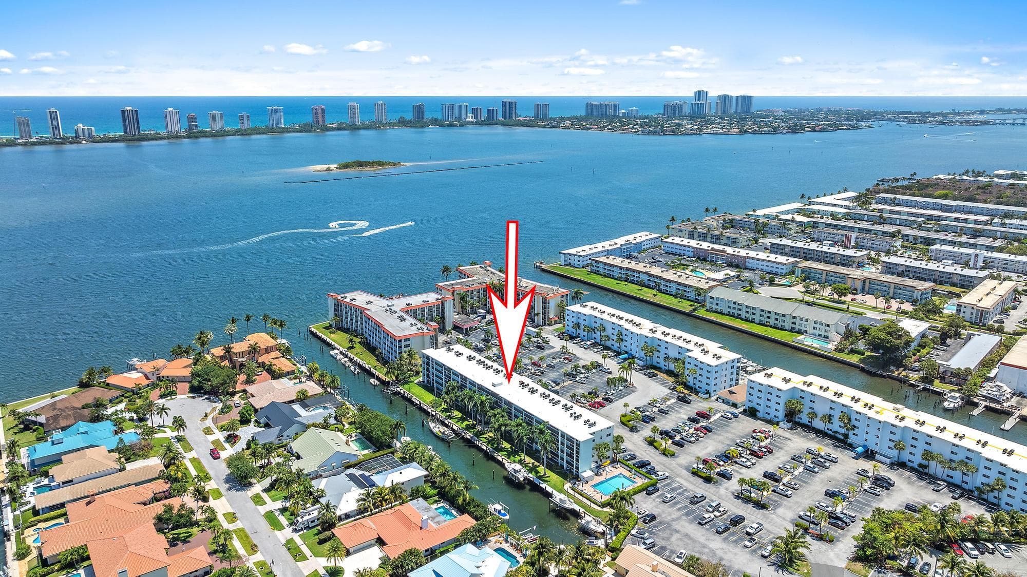 109 Paradise Harbour Boulevard 307, North Palm Beach, FL 33408 — photo 2 of 20