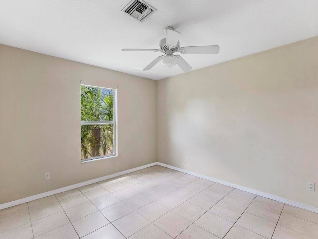 7745 99th Court, Vero Beach, FL 32967 — photo 13 of 41