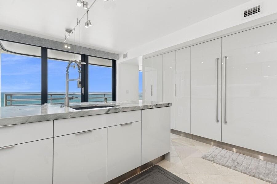 1400 S Ocean Boulevard 1004, Boca Raton, FL 33432 — photo 9 of 55