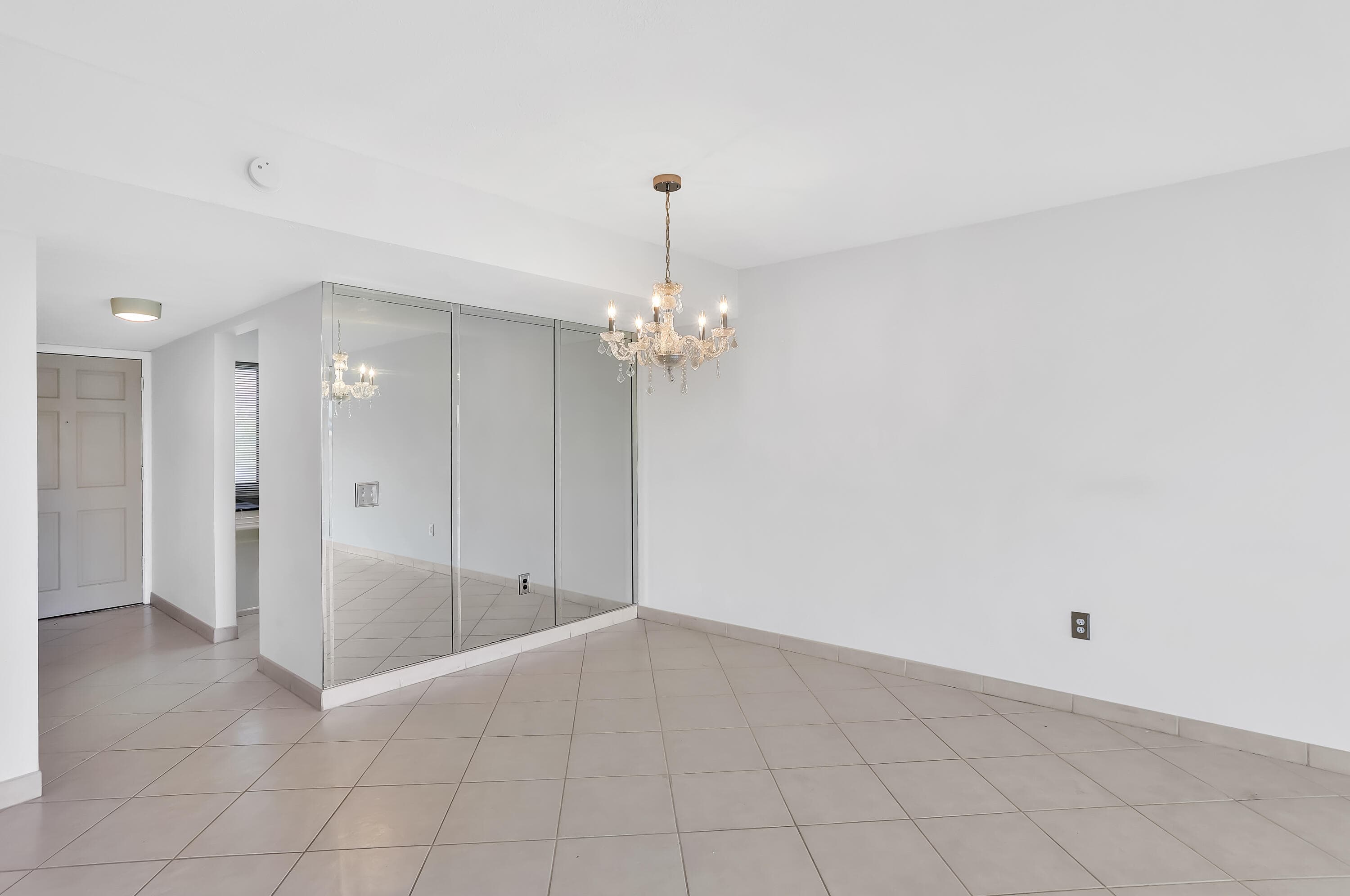 4290 Deste Court 301, Lake Worth, FL 33467 — photo 11 of 19