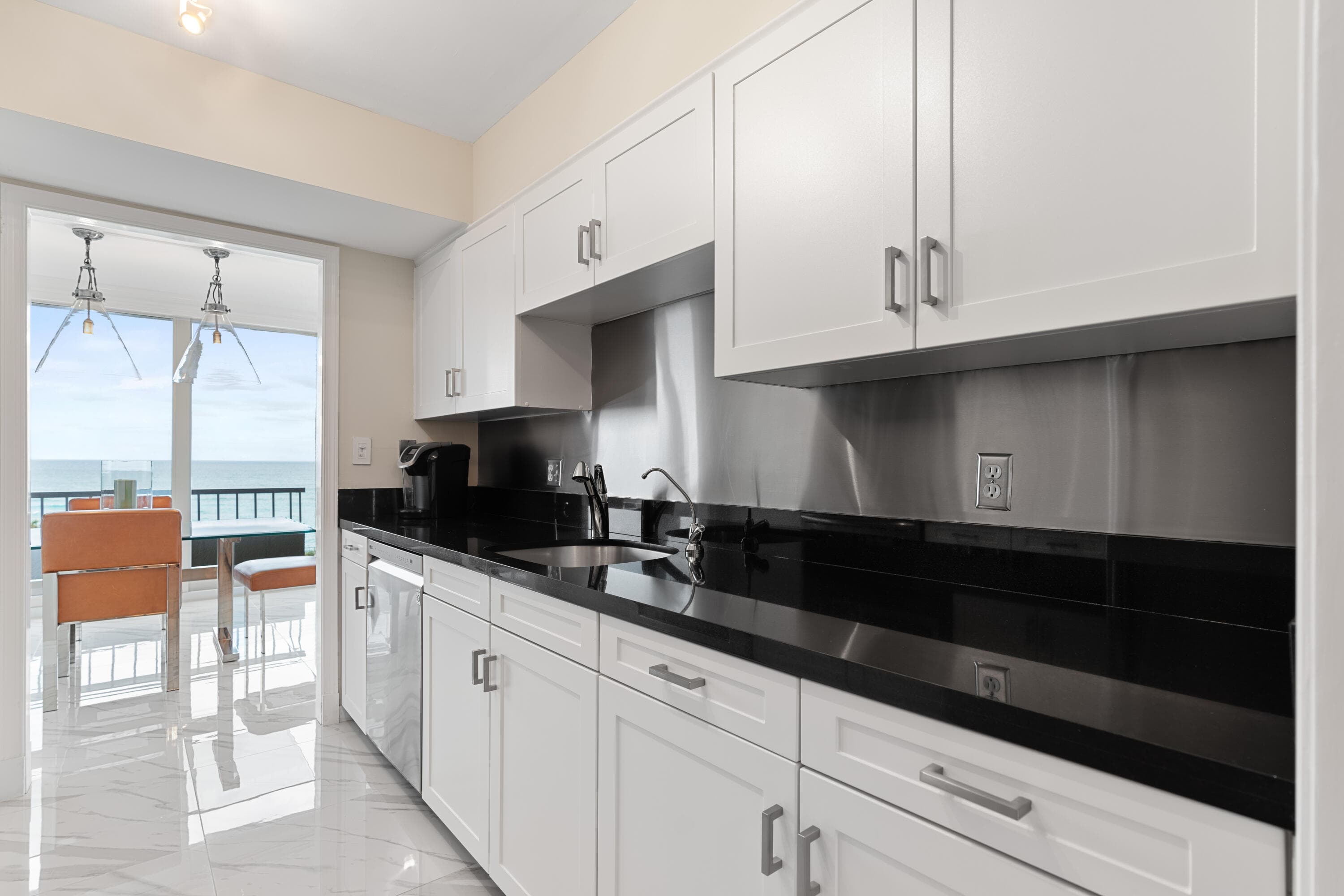 5550 N Ocean Drive 5c, Singer Island, FL 33404 — photo 8 of 56