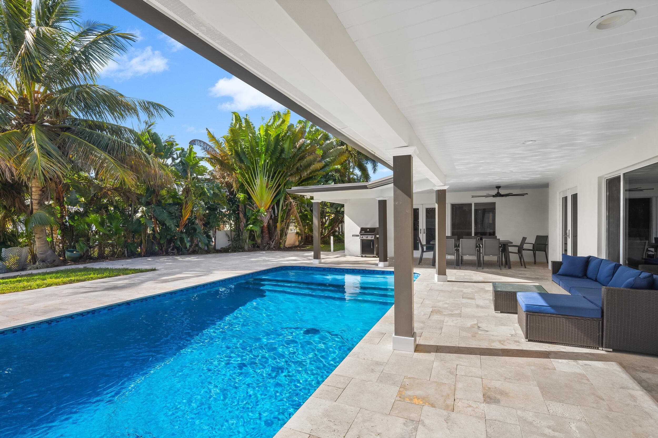 2500 NE 23rd Street, Pompano Beach, FL 33062 — photo 30 of 35