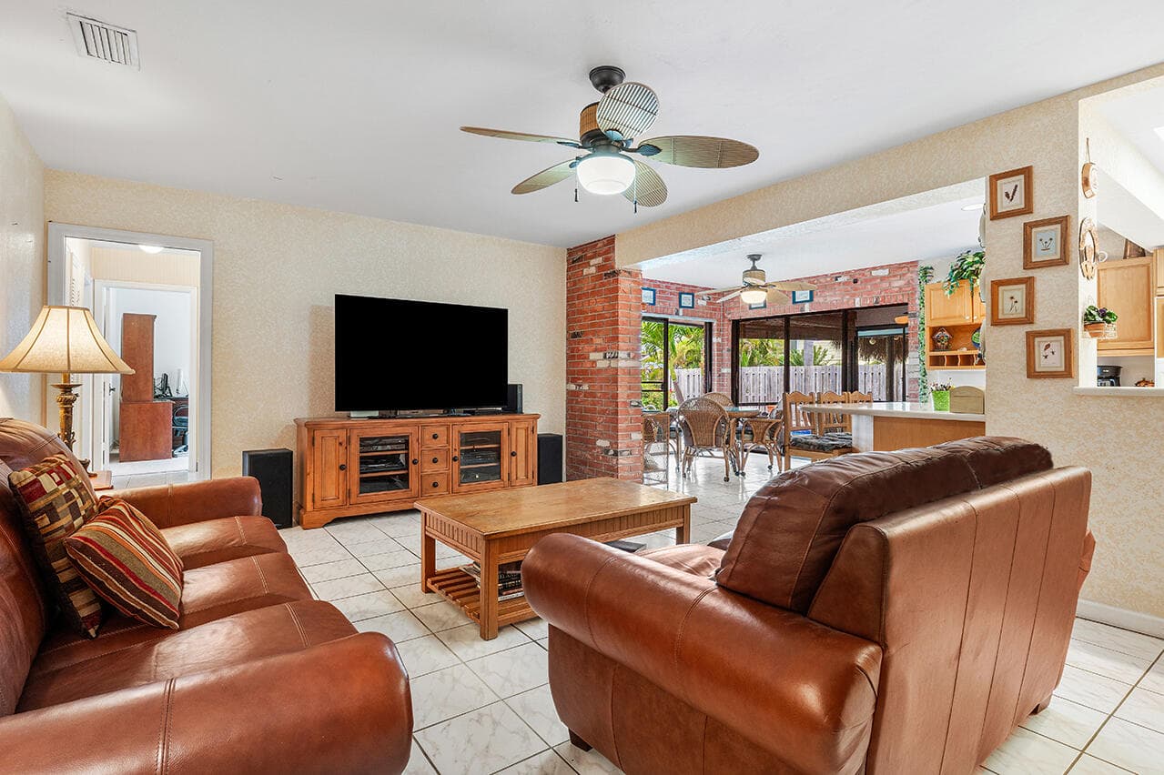 3163 NE 8th Avenue, Boca Raton, FL 33431 — photo 19 of 35
