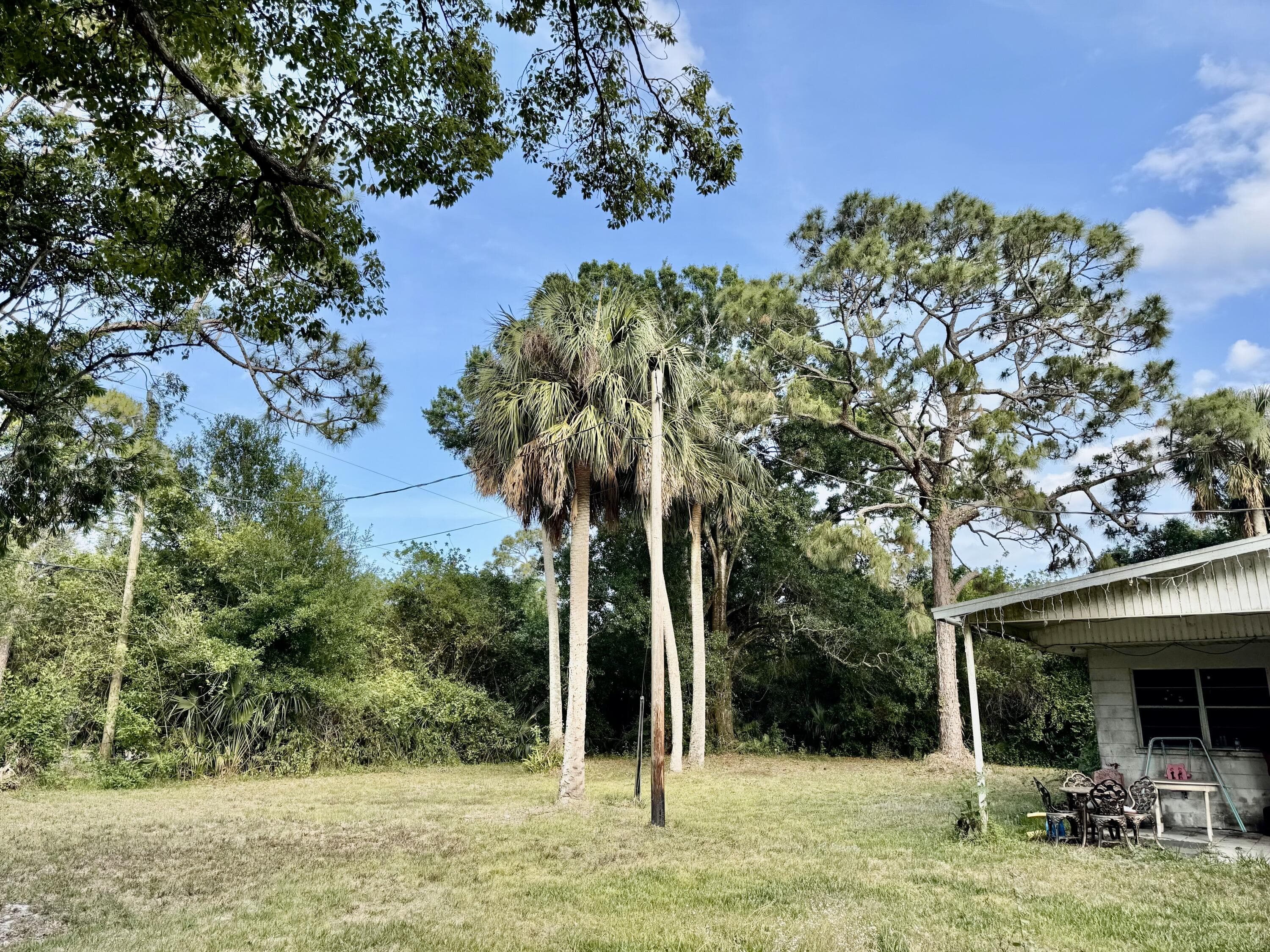 2289 NW 32nd Drive, Okeechobee, FL 34972 — photo 2 of 8