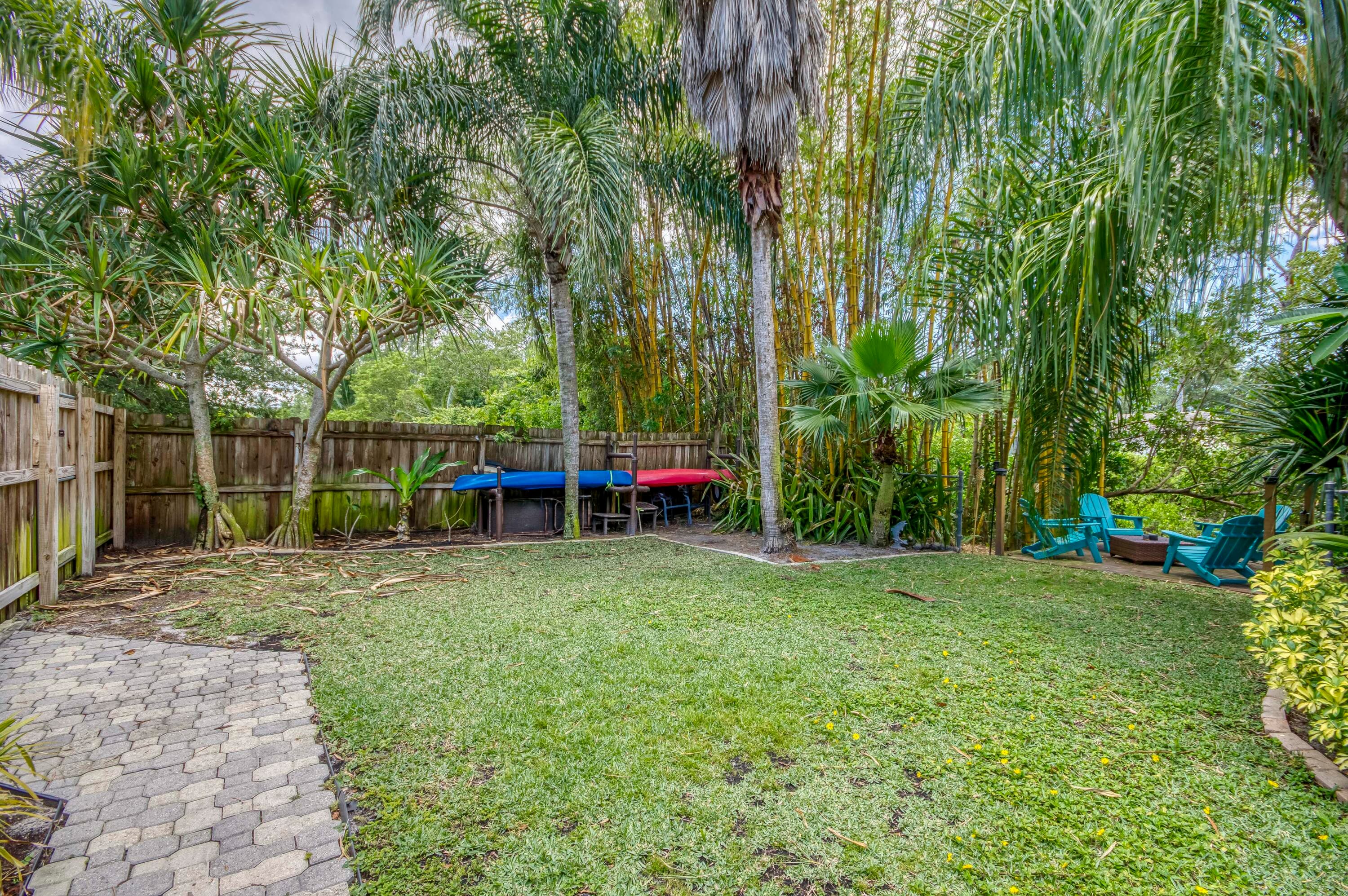 404 S Caloosahatchee Avenue, Jupiter, FL 33458 — photo 26 of 43