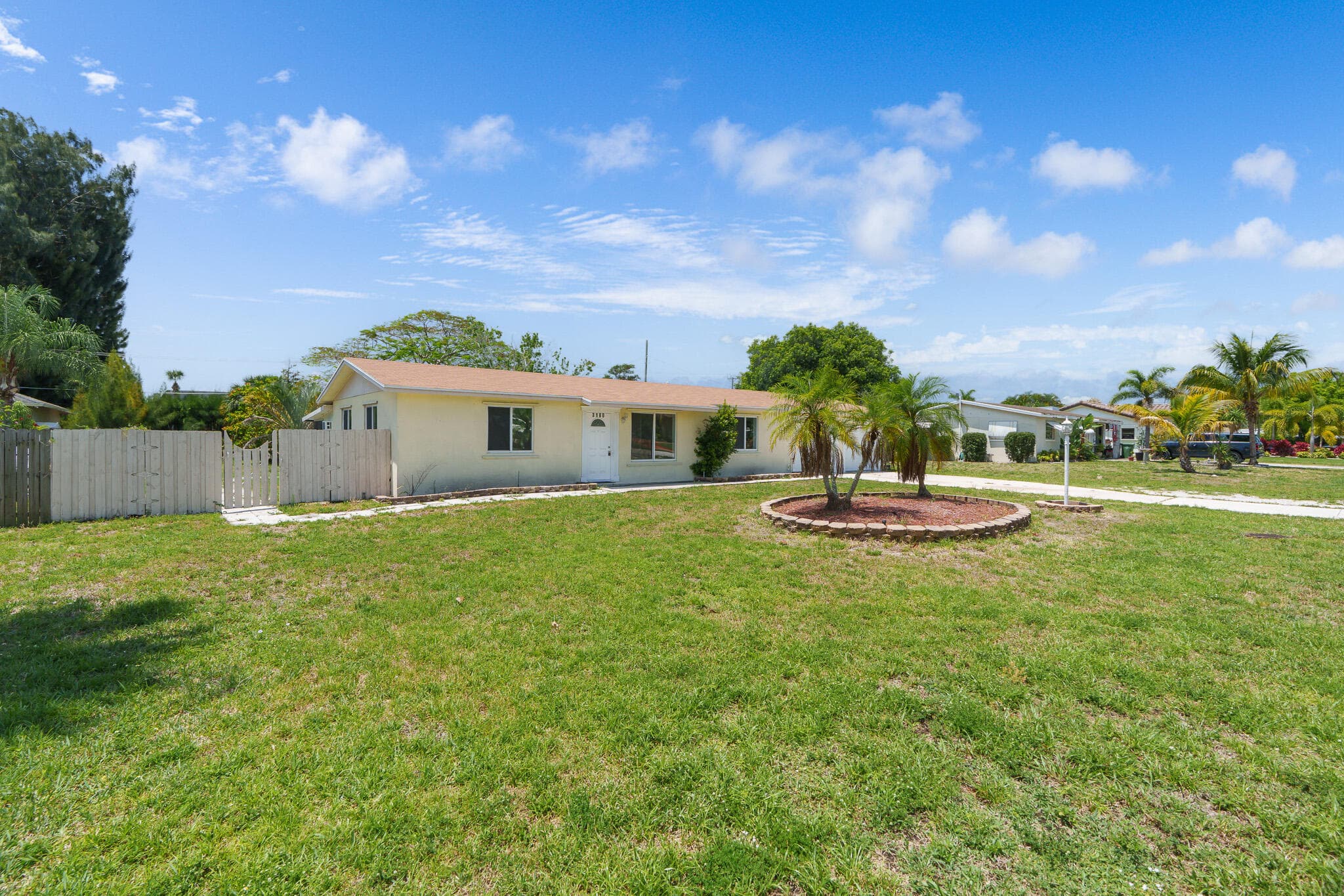 3180 Carol Avenue, Palm Springs, FL 33461 — photo 17 of 77
