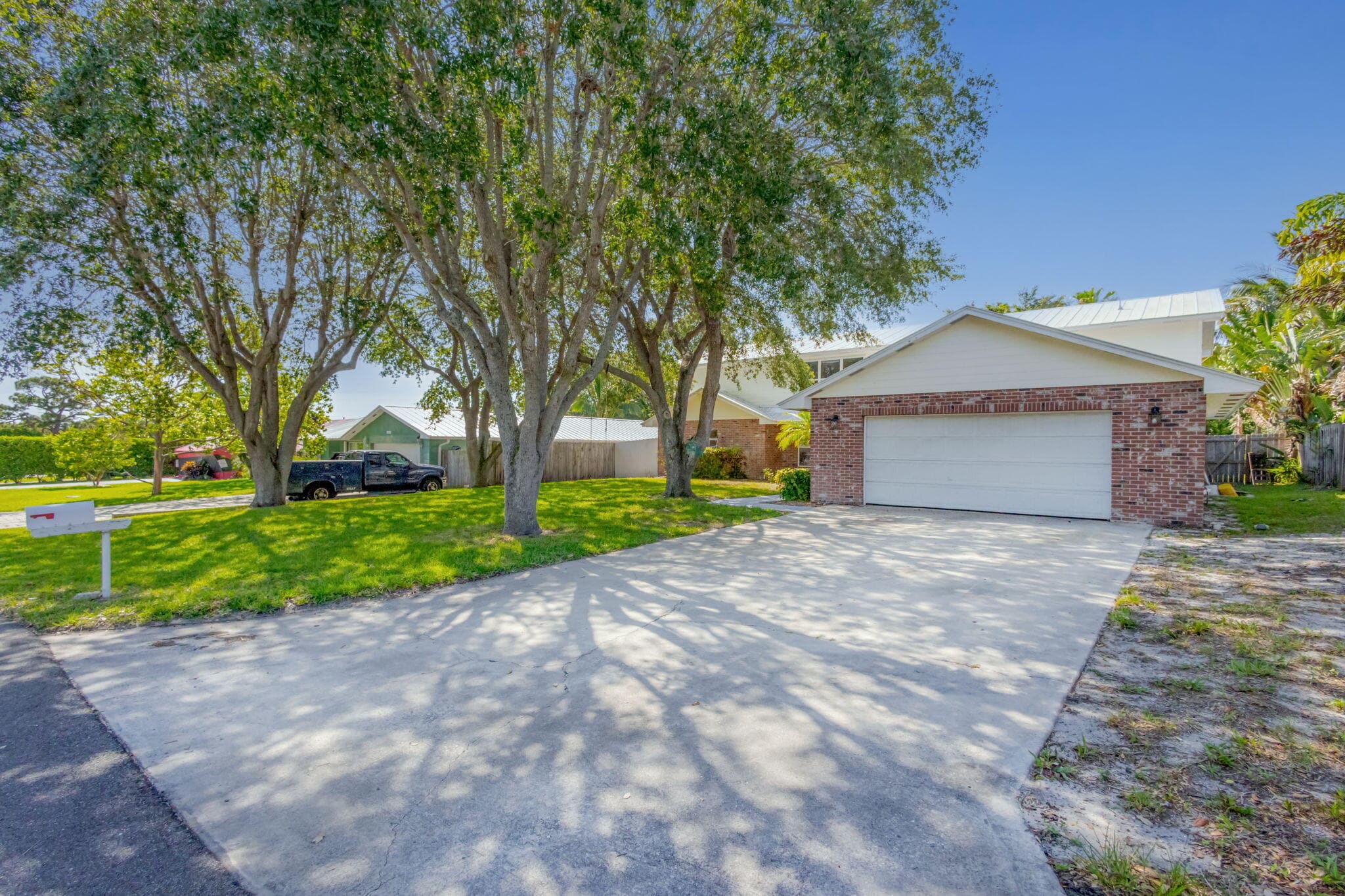 8888 SE Colony Street, Hobe Sound, FL 33455 — photo 2 of 71