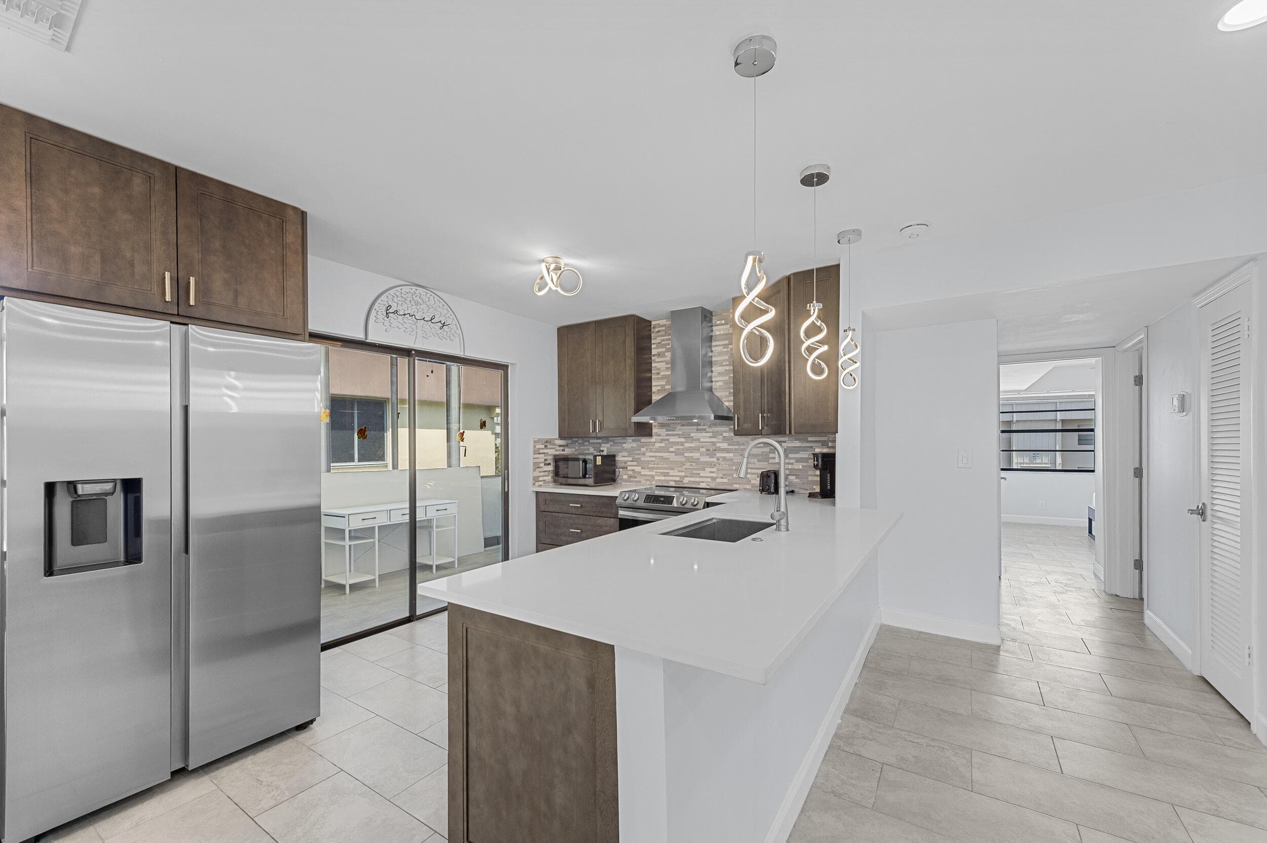234 Capri E, Delray Beach, FL 33484 — photo 9 of 65