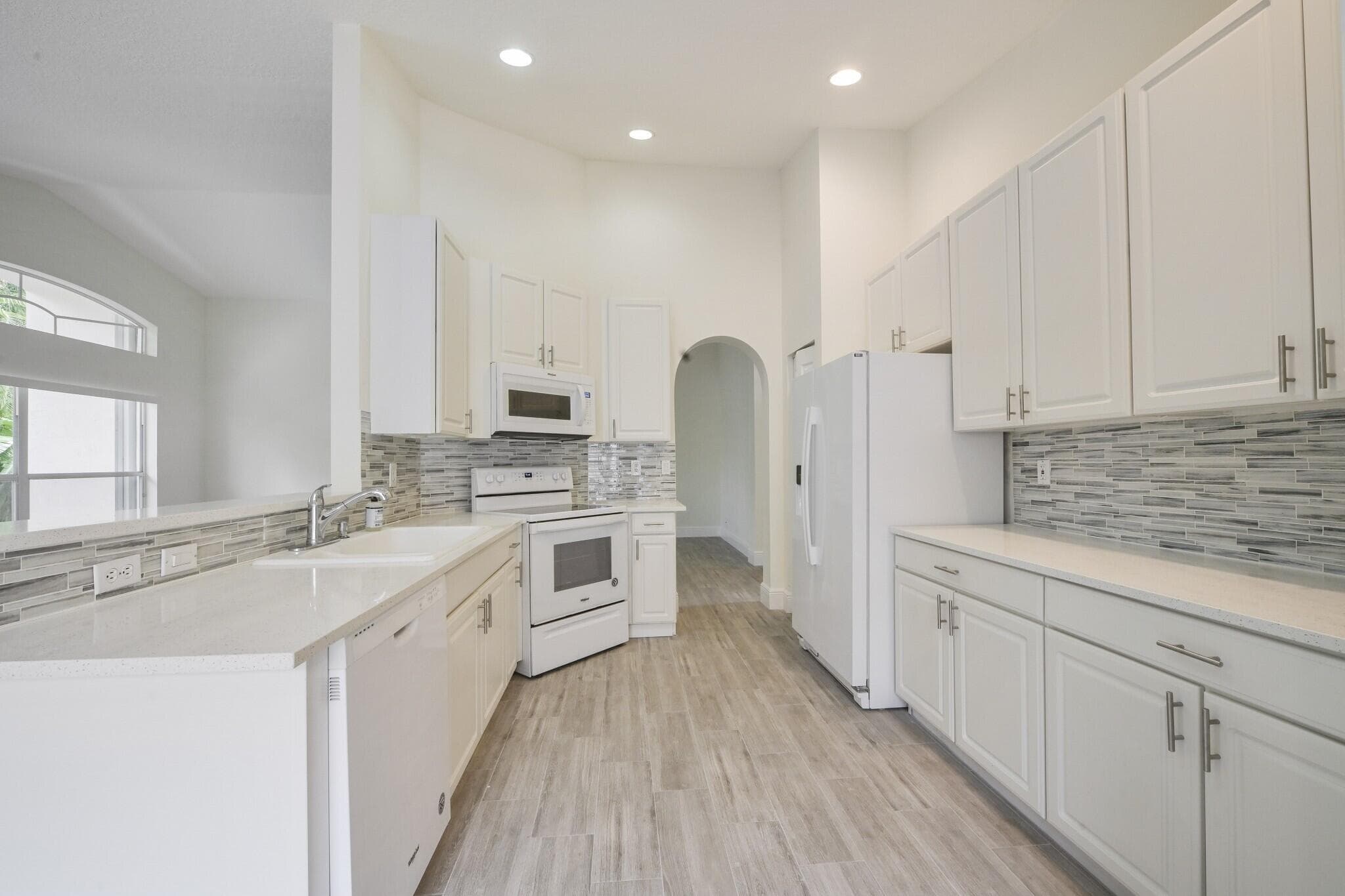 172 Jones Creek Drive, Jupiter, FL 33458 — photo 13 of 30