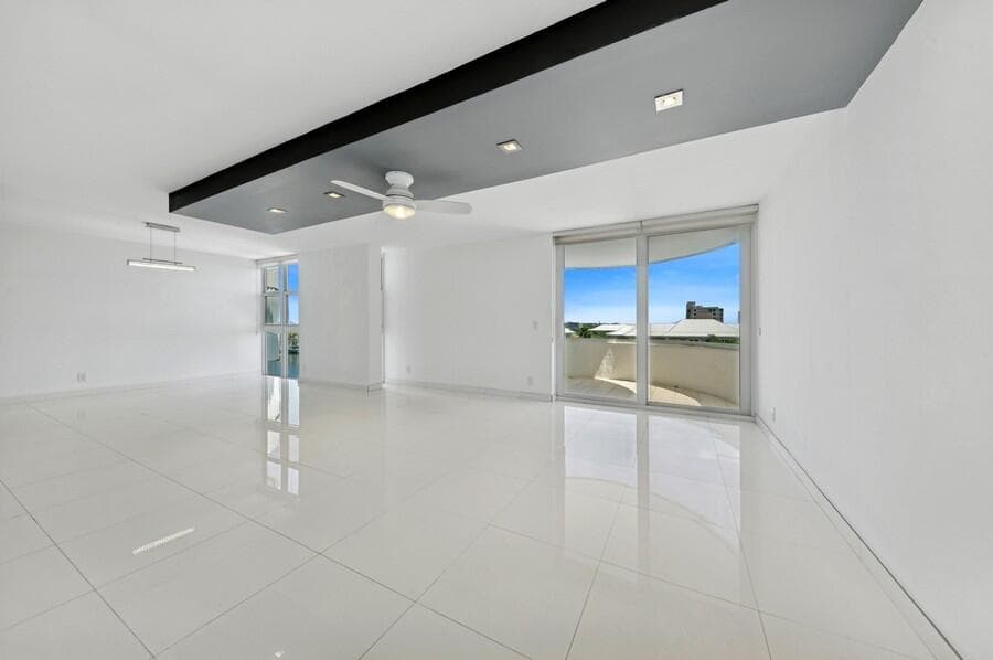 2200 S Ocean Boulevard 606, Delray Beach, FL 33483 — photo 2 of 47