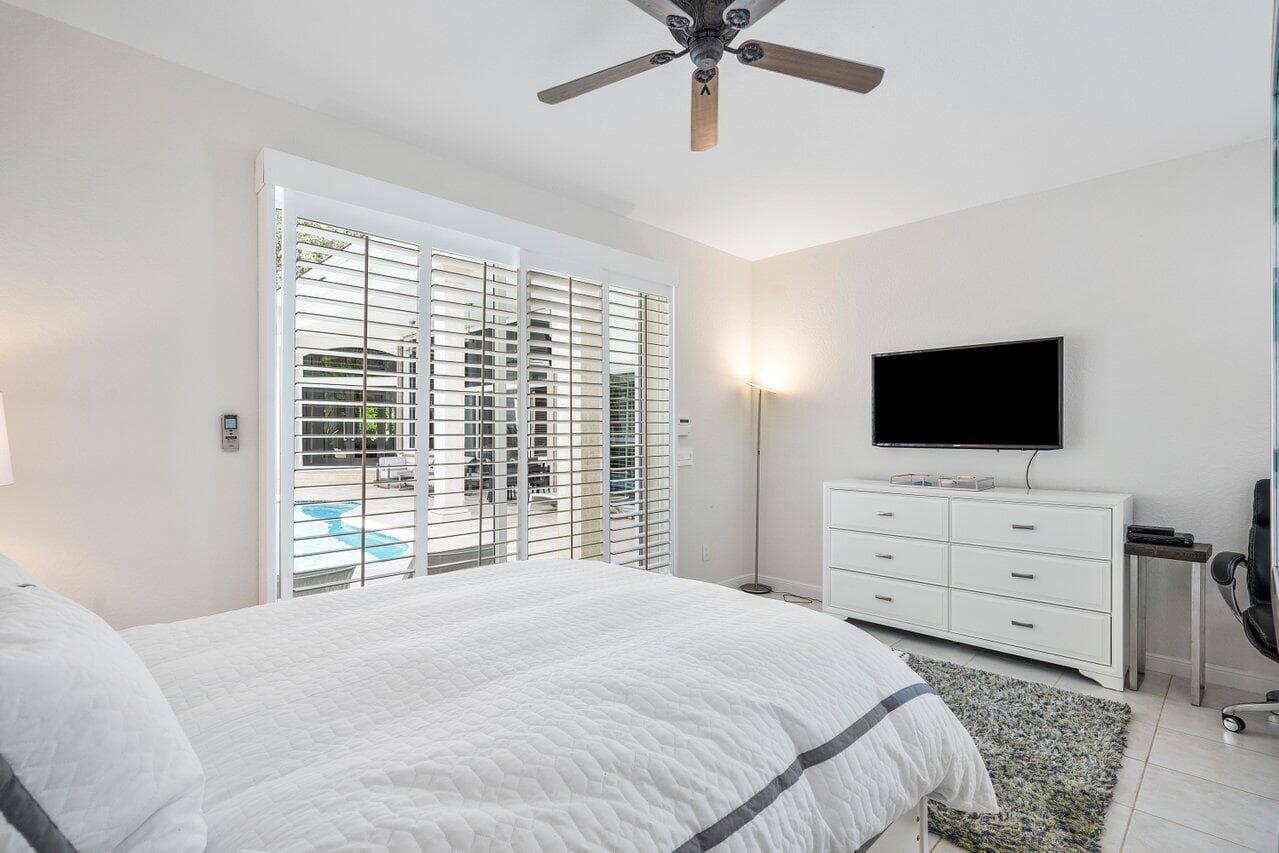 6379 Avalon Pointe Court, Boca Raton, FL 33496 — photo 19 of 37