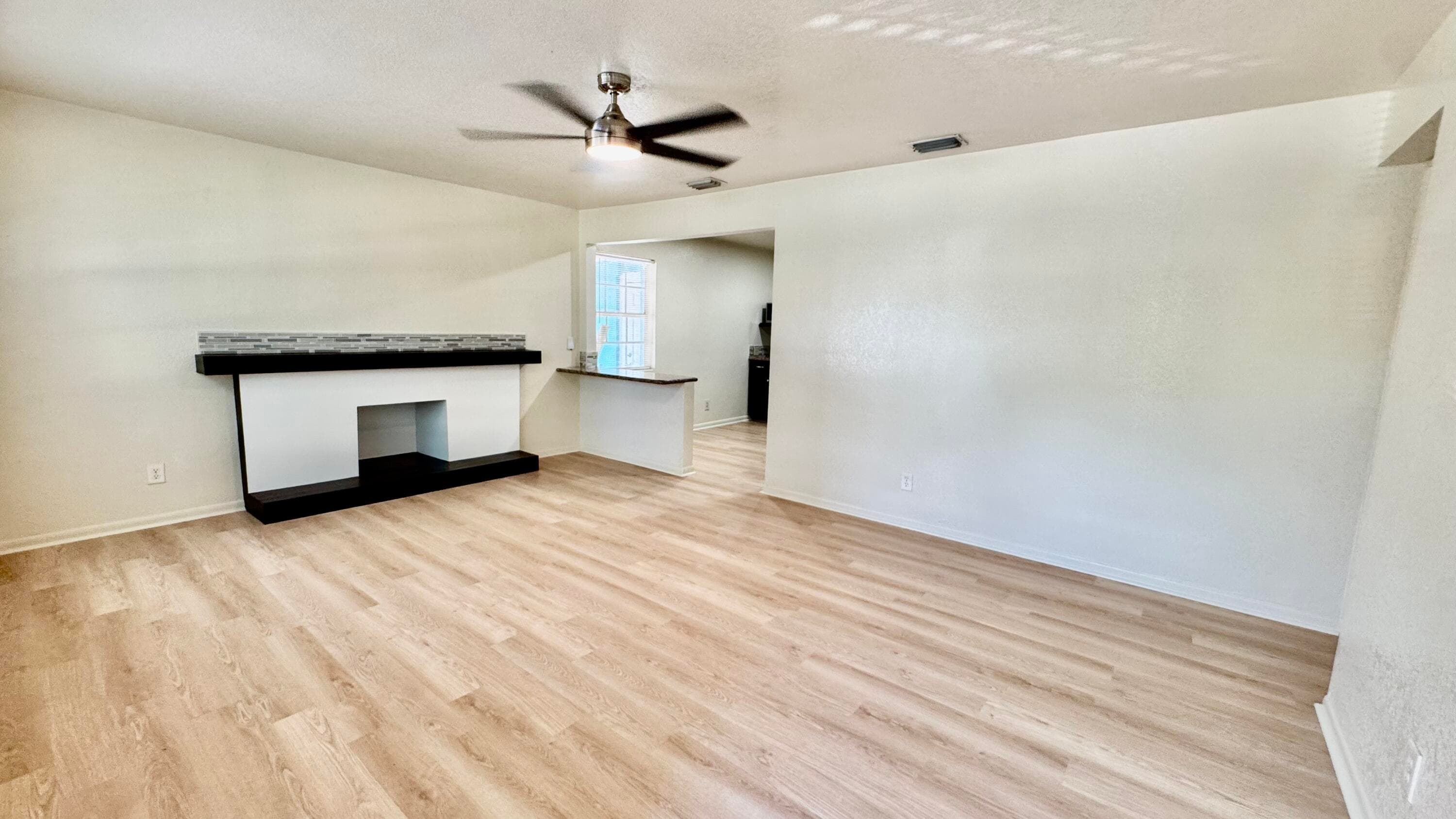 629 Troy Boulevard, West Palm Beach, FL 33409 — photo 8 of 31