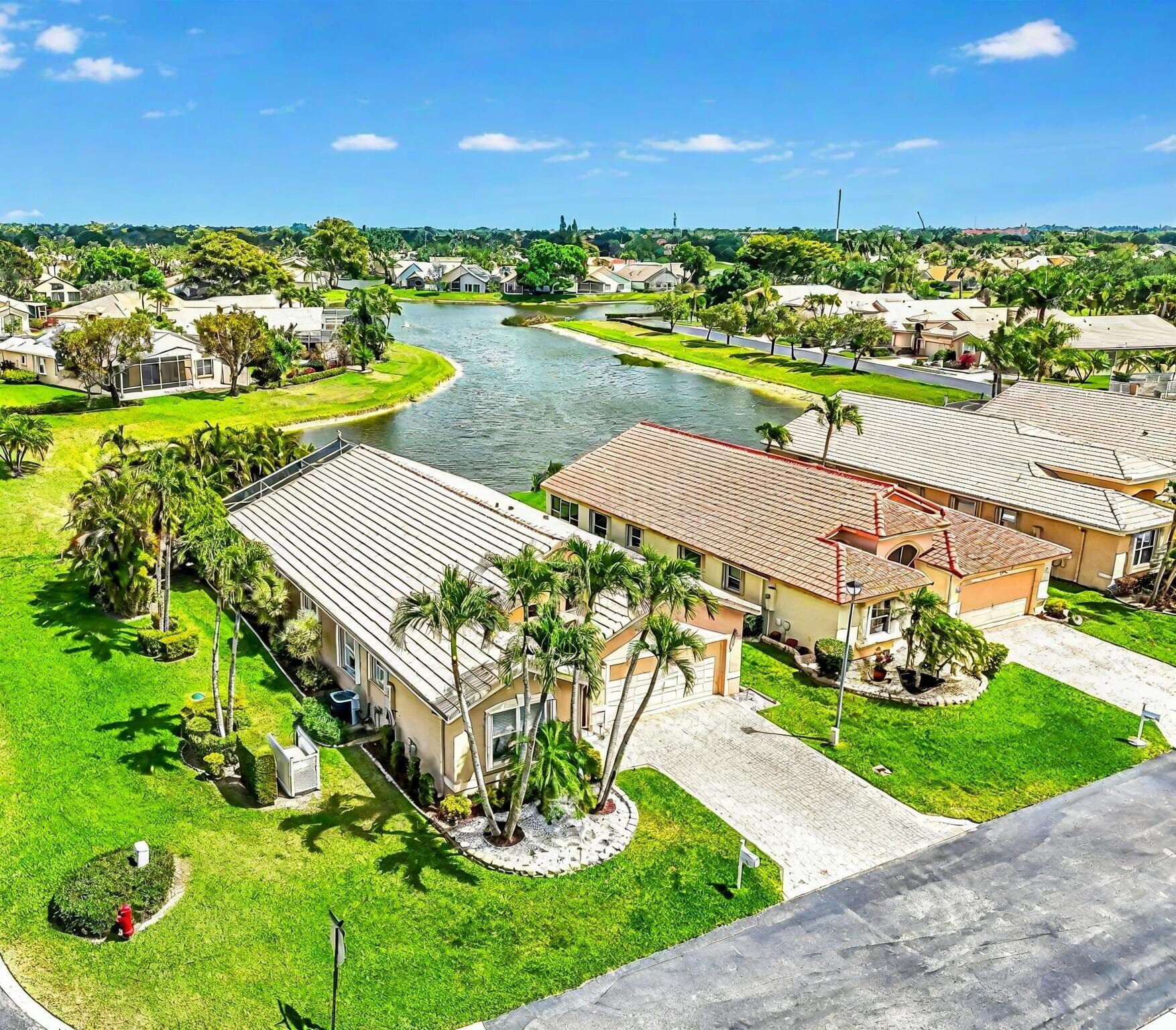 6377 N Westchester Club Drive N, Boynton Beach, FL 33437 — photo 1 of 62