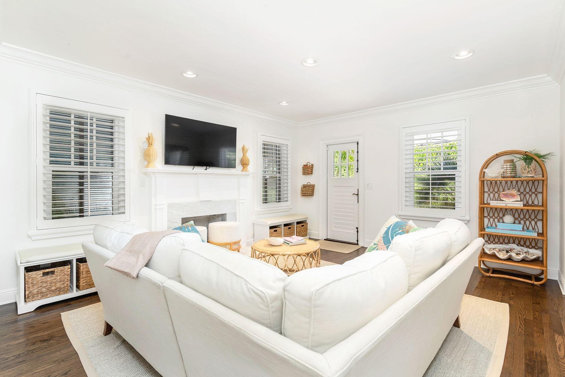 231 Cocoanut Row, Palm Beach, FL 33480 — photo 7 of 27