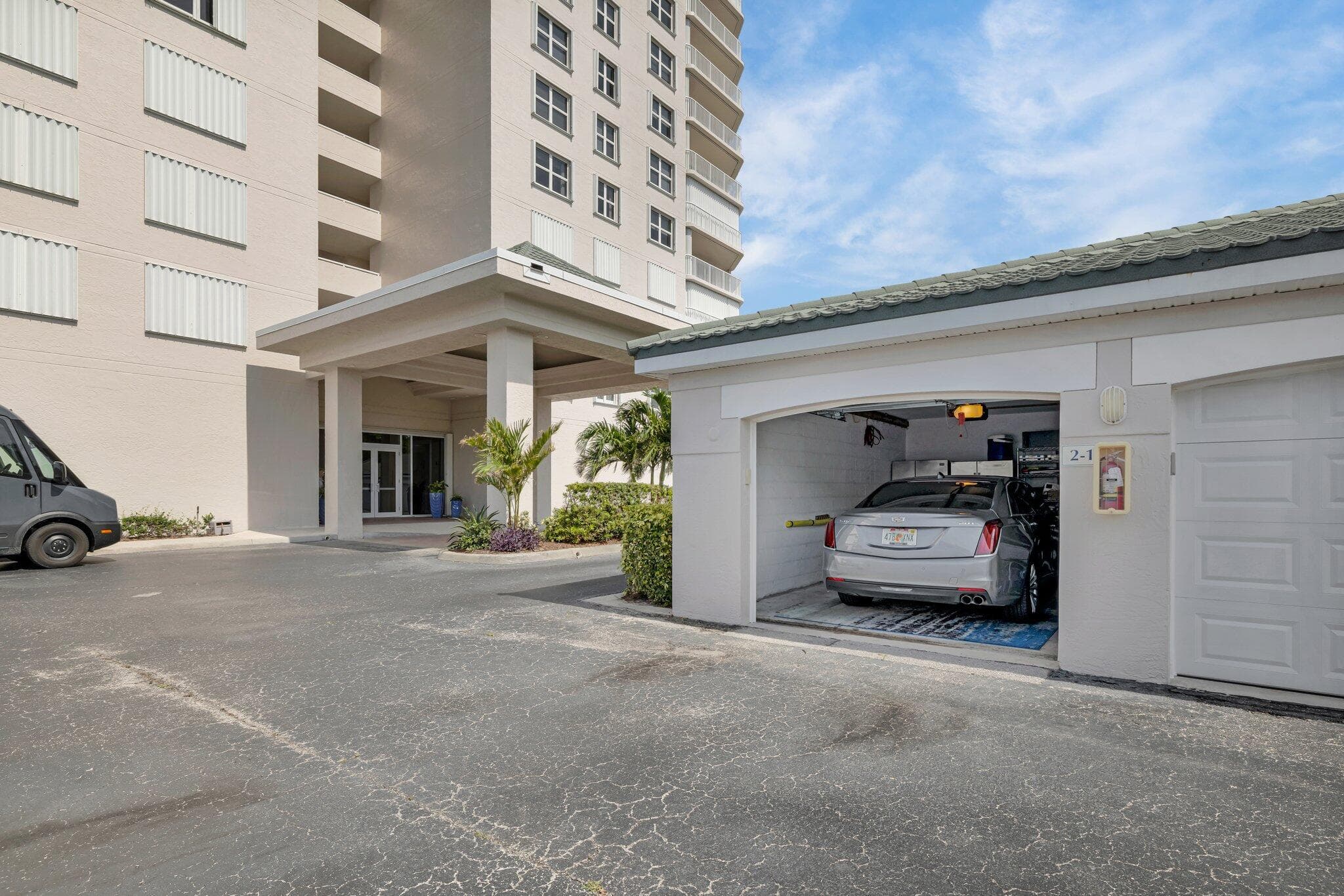 5049 N Highway A1a 1905, Hutchinson Island, FL 34949 — photo 25 of 57