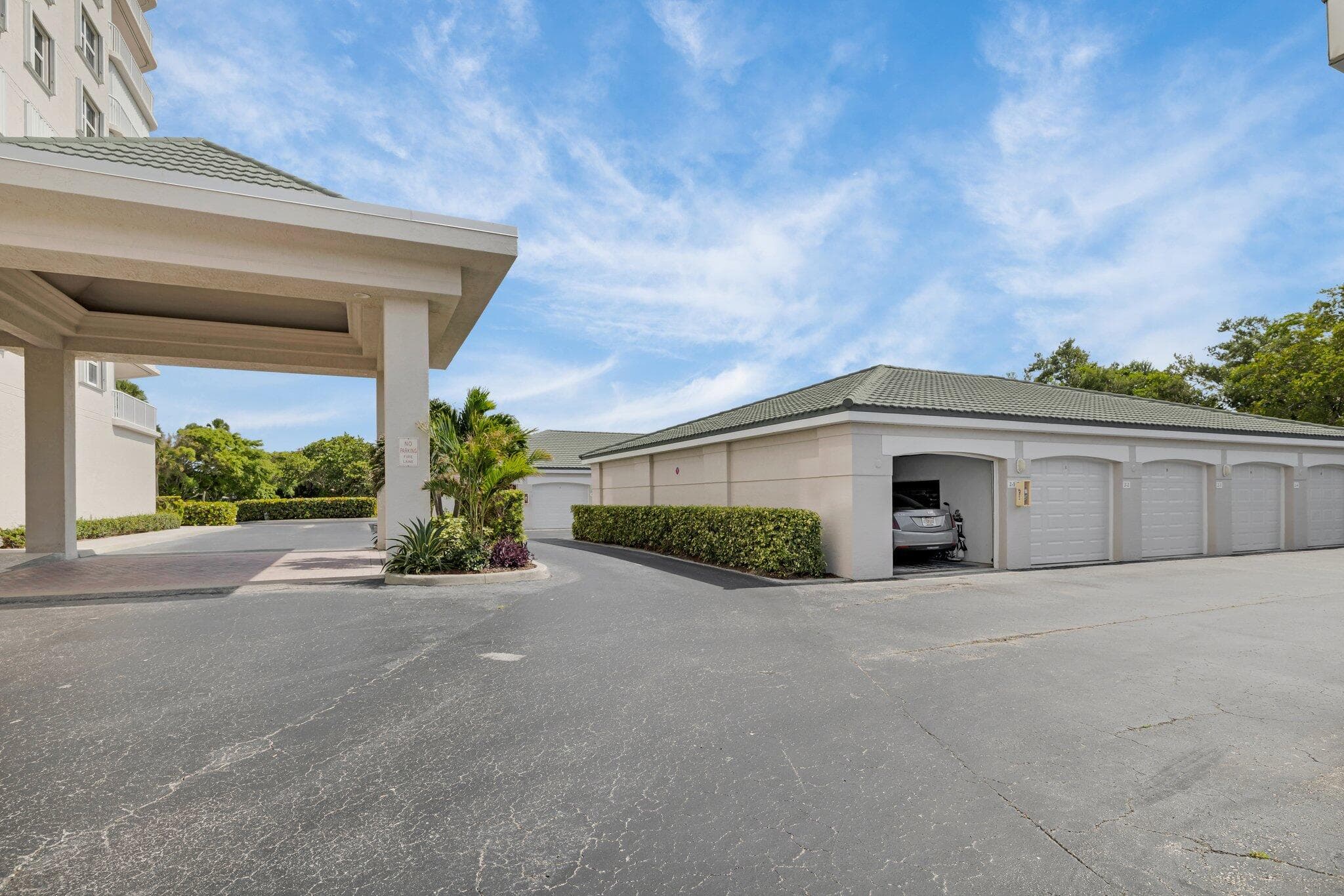 5049 N Highway A1a 1905, Hutchinson Island, FL 34949 — photo 30 of 57