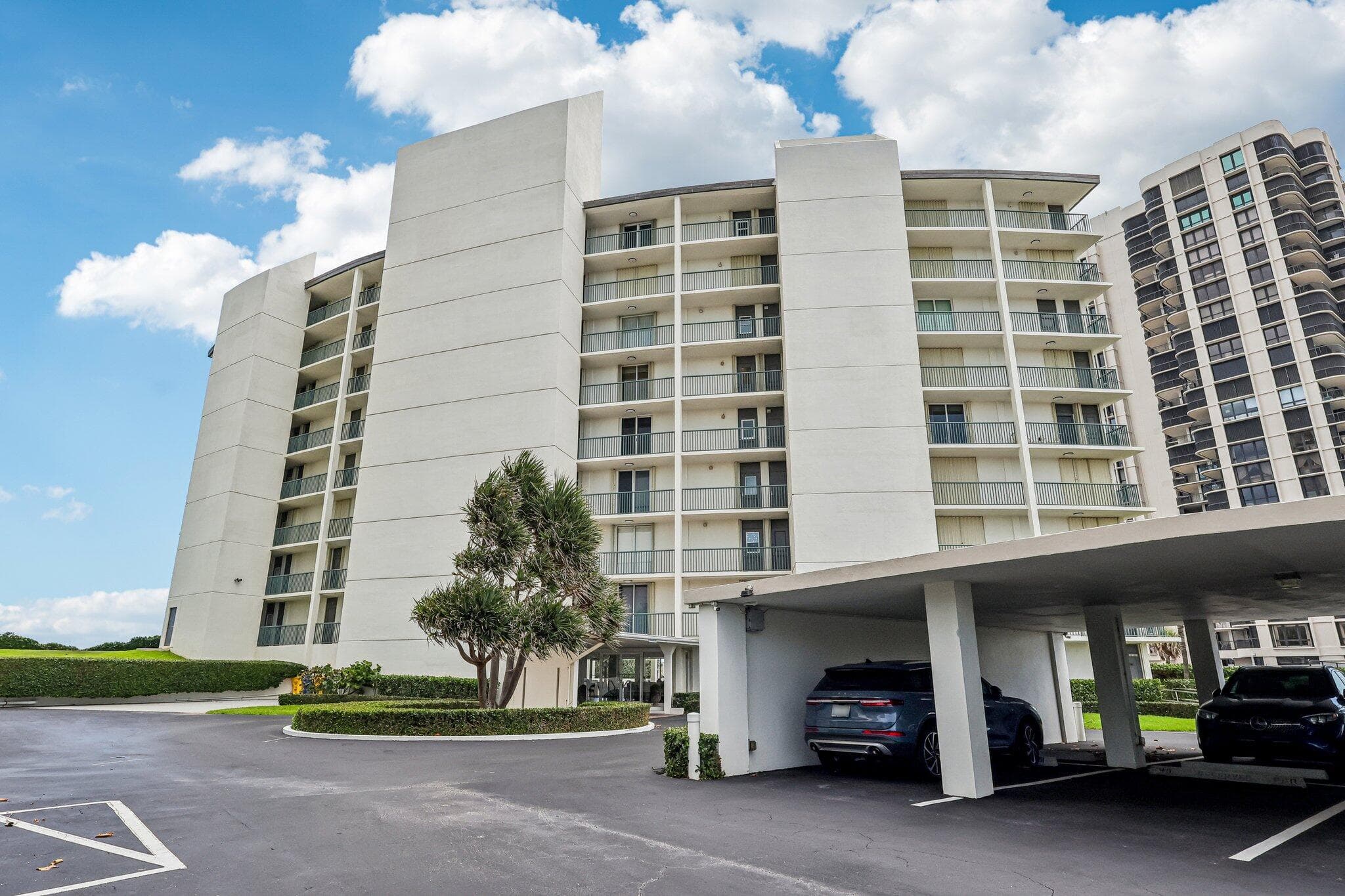 5400 N Ocean Drive E Pha, Singer Island, FL 33404 — photo 5 of 36