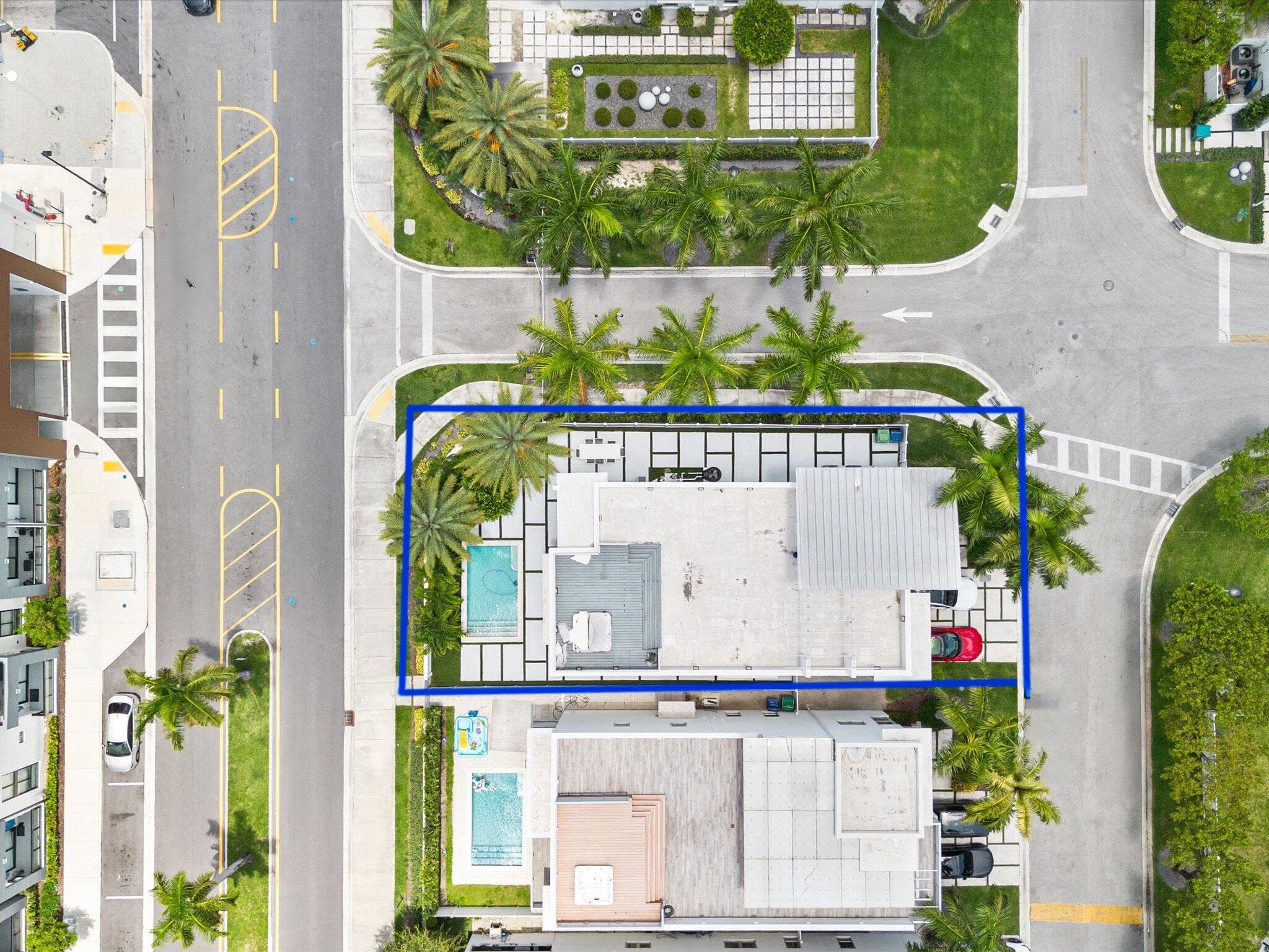 8405 NW 34th Drive, Doral, FL 33122 — photo 37 of 42