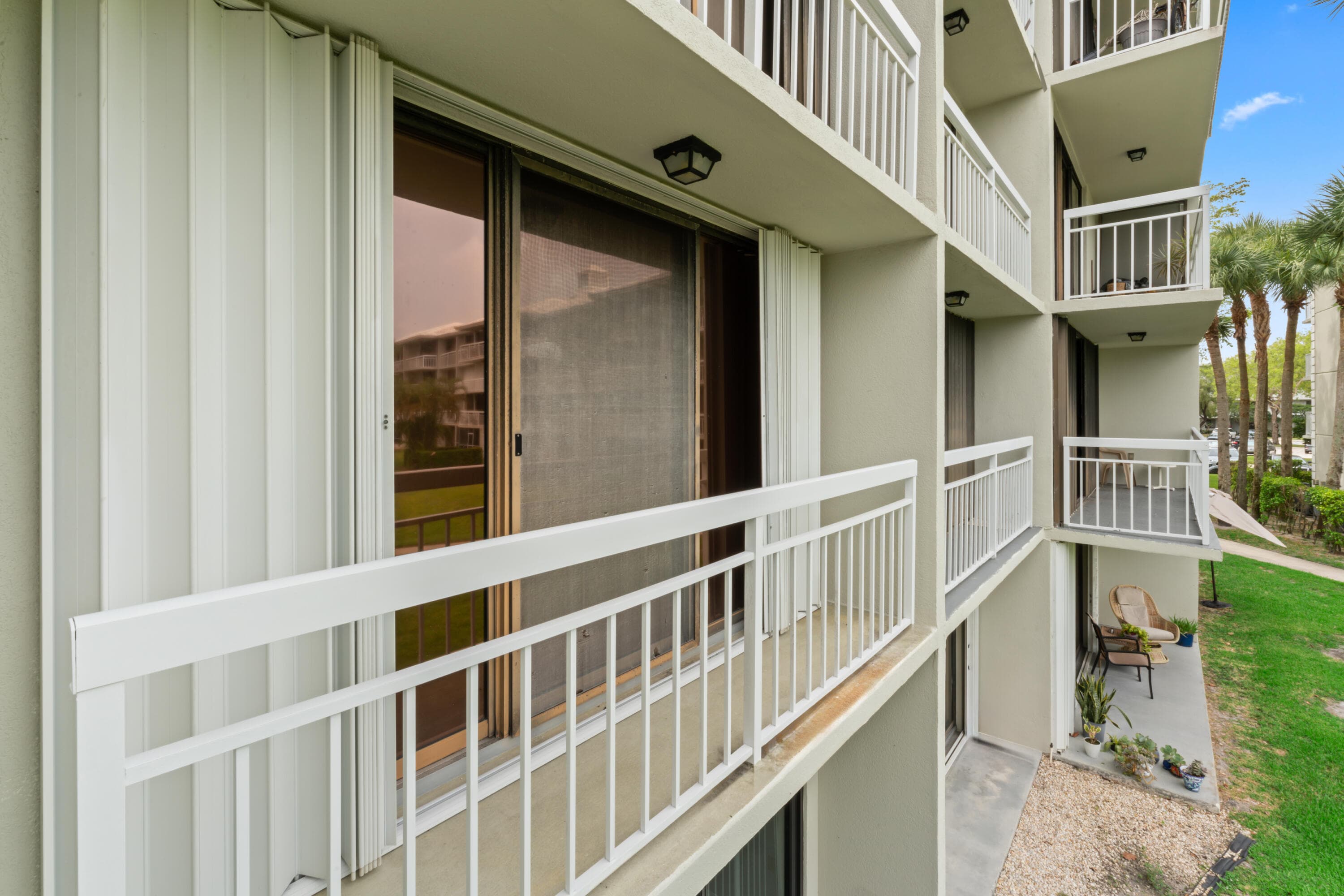2621 Village Boulevard 203, West Palm Beach, FL 33409 — photo 23 of 28