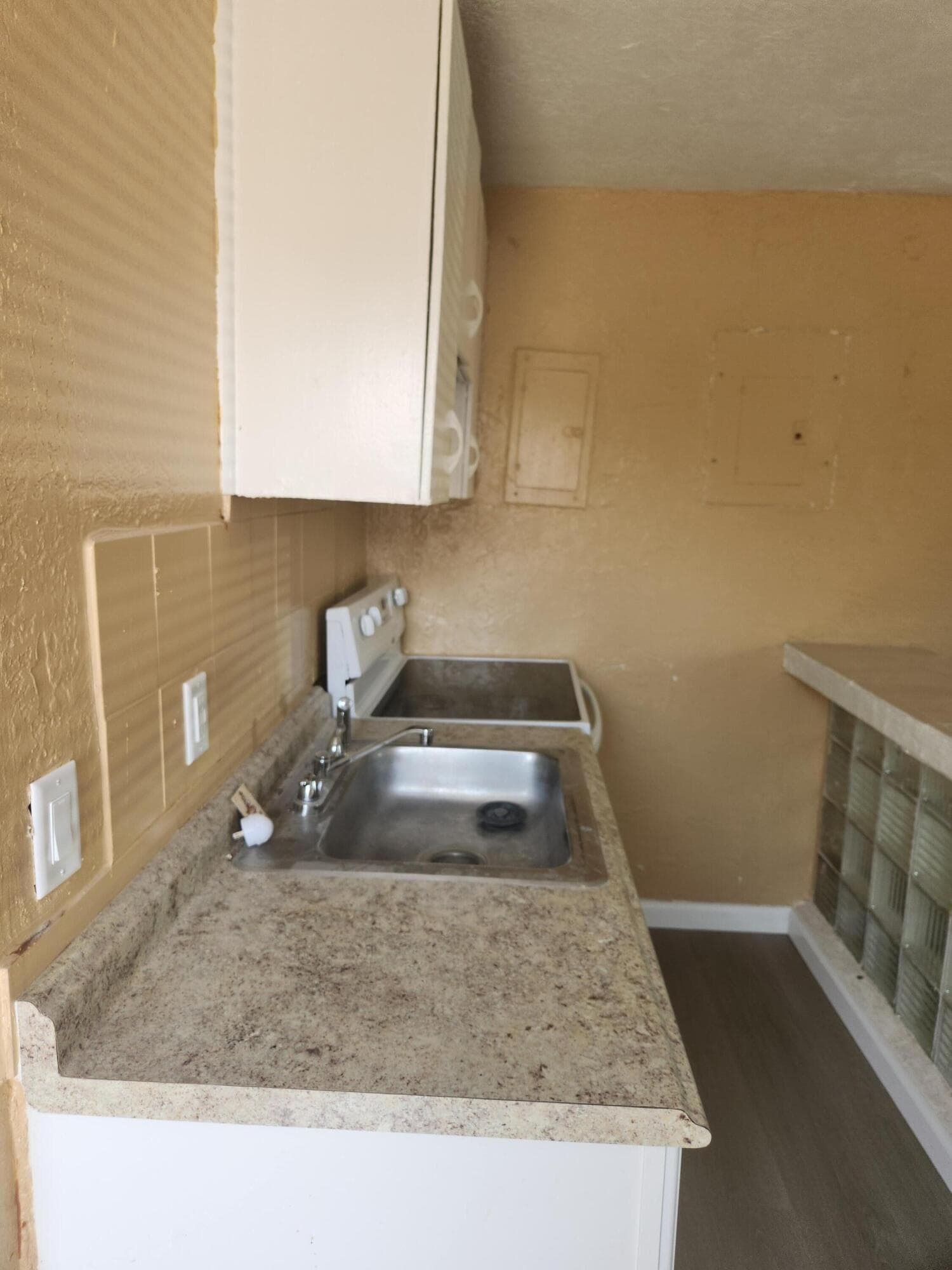134 W 24th Street 3, Riviera Beach, FL 33404 — photo 10 of 12