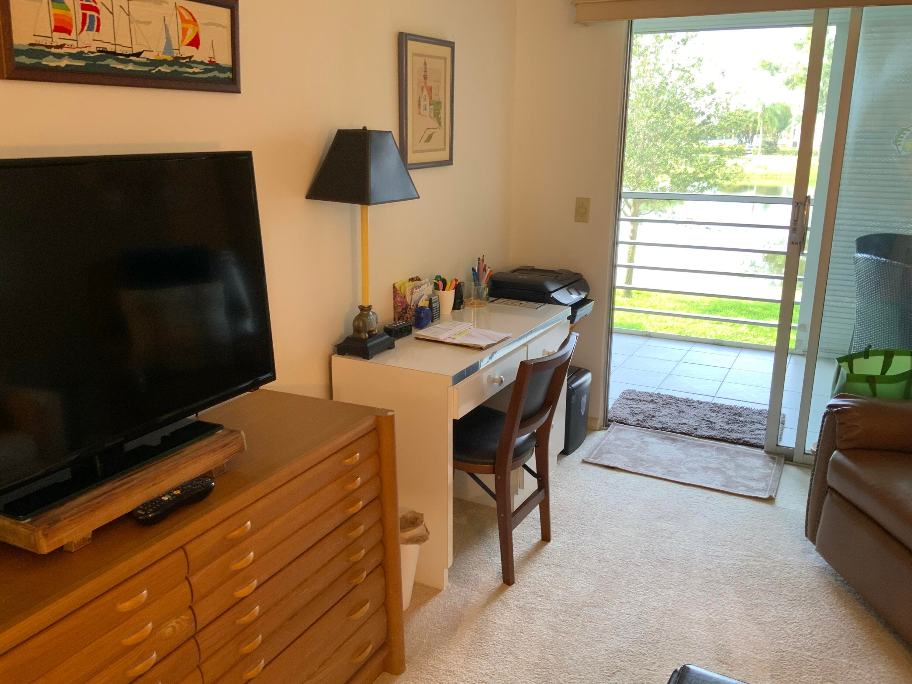 2050 Hythe C, Boca Raton, FL 33434 — photo 8 of 20
