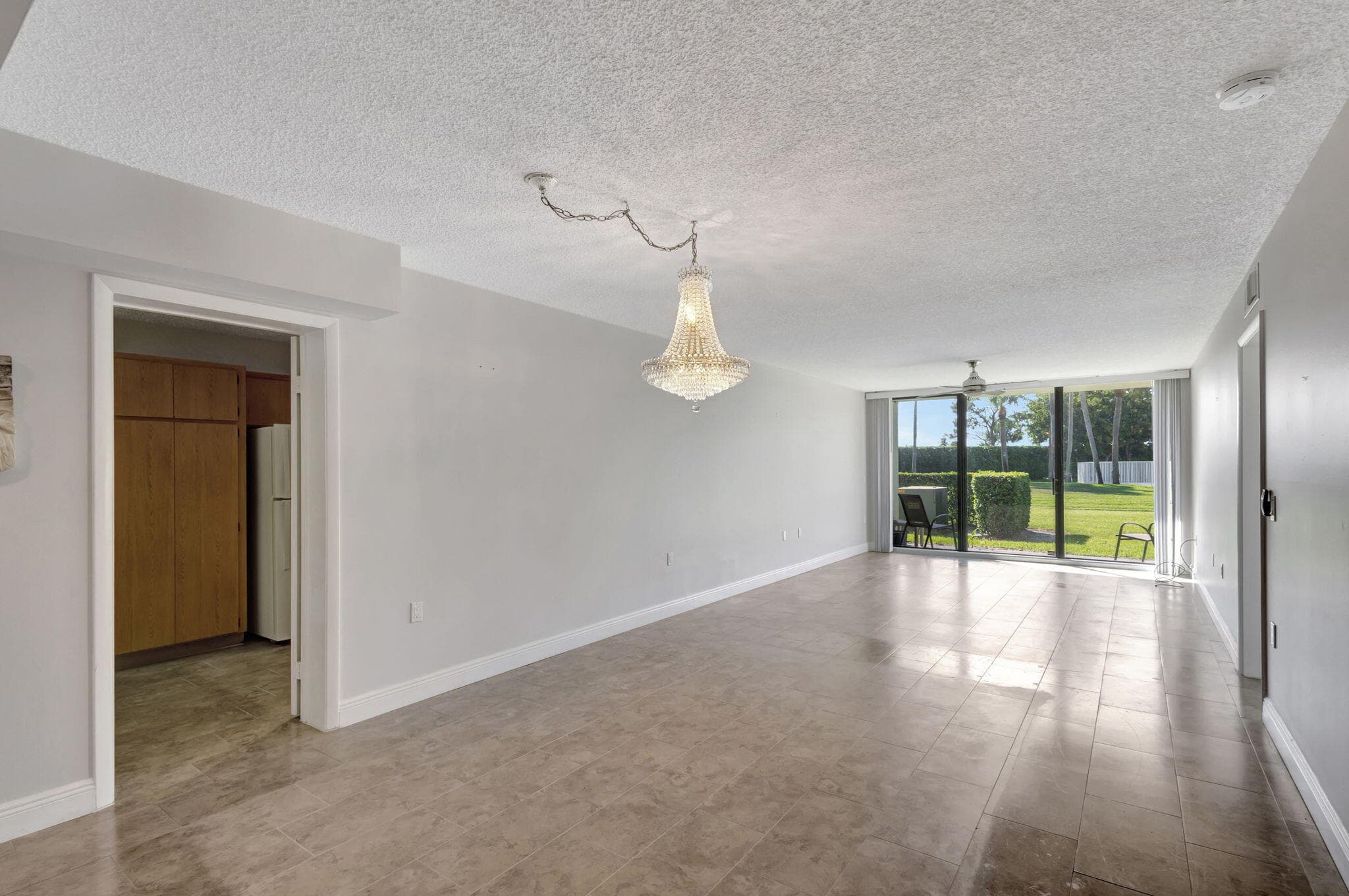 2741 Village Boulevard 104, West Palm Beach, FL 33409 — photo 6 of 37