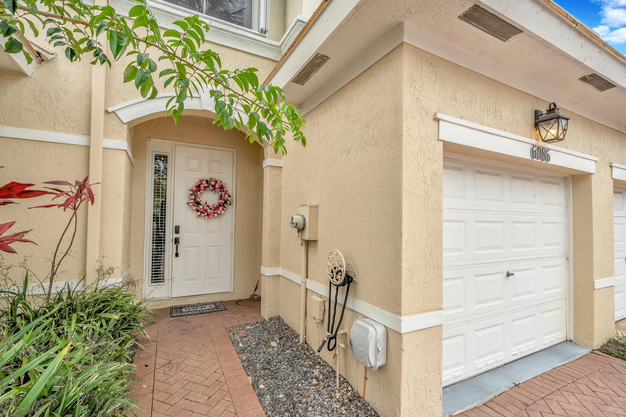 6086 Seminole Gardens Circle, Riviera Beach, FL 33418 — photo 3 of 55