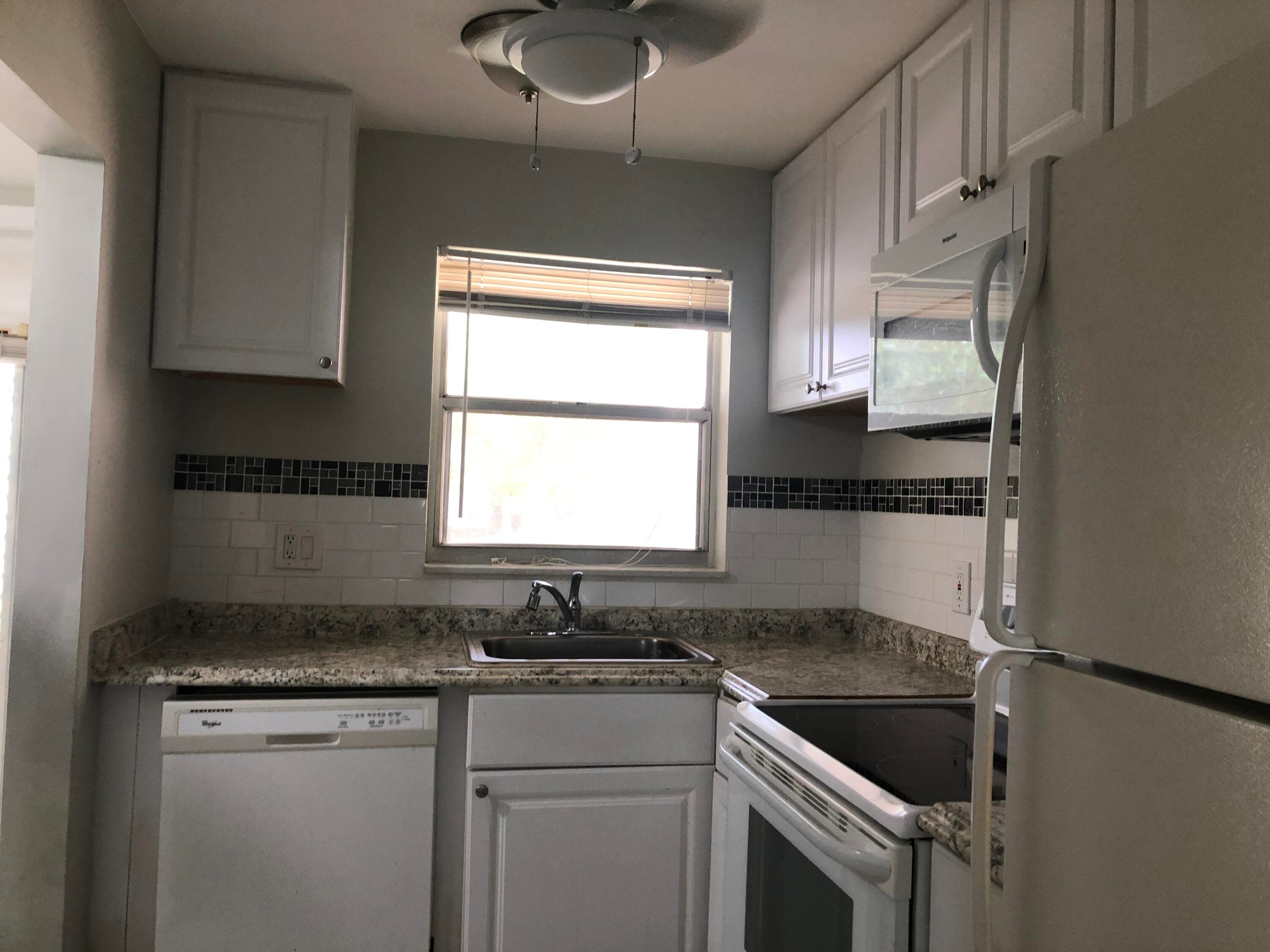 8051 Sunrise Lakes Drive N 202, Sunrise, FL 33322 — photo 40 of 40