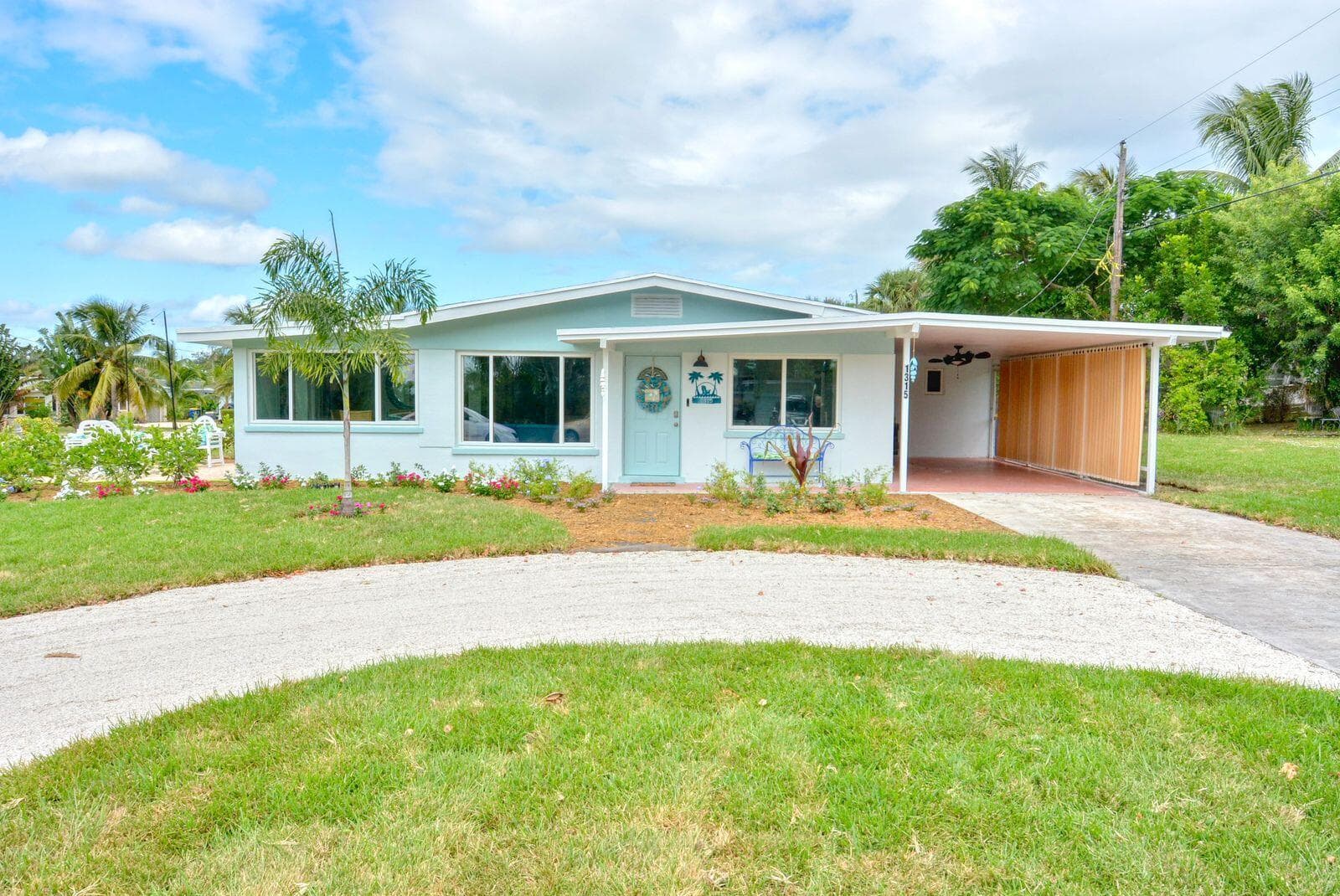 1315 NE Flora Place, Jensen Beach, FL 34957 — photo 2 of 27
