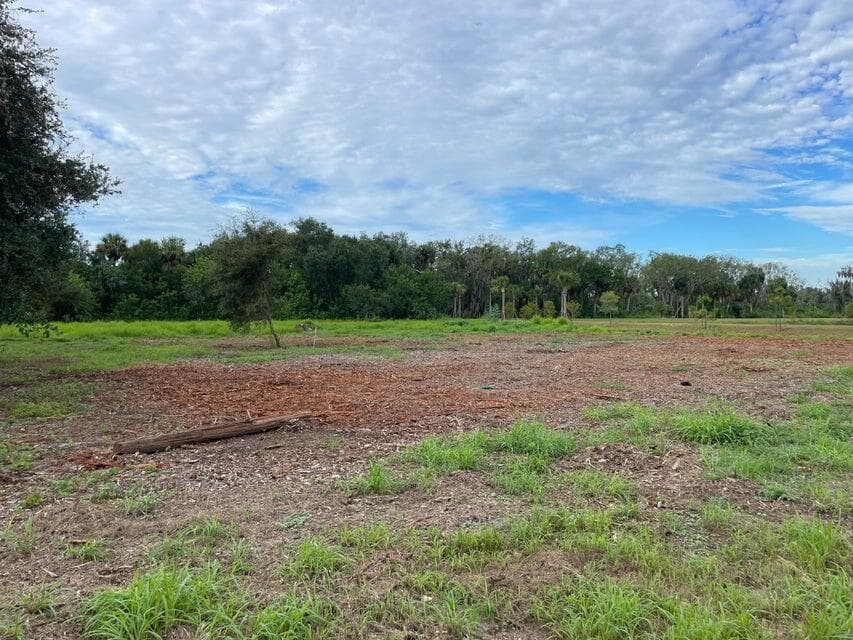 2083 W Midway Road, Fort Pierce, FL 34981 — photo 6 of 19