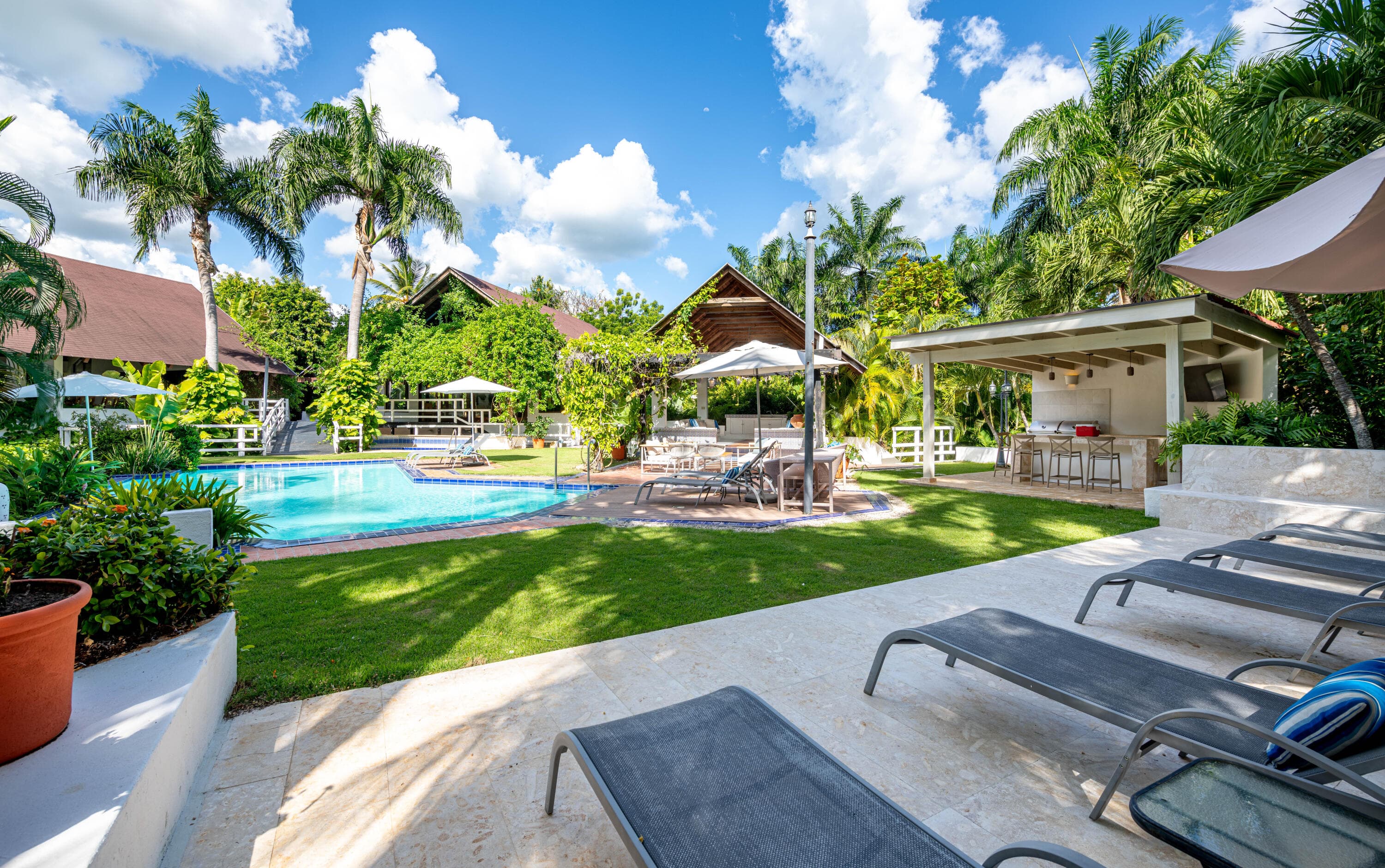 12 Bahia Minitas — photo 4 of 21