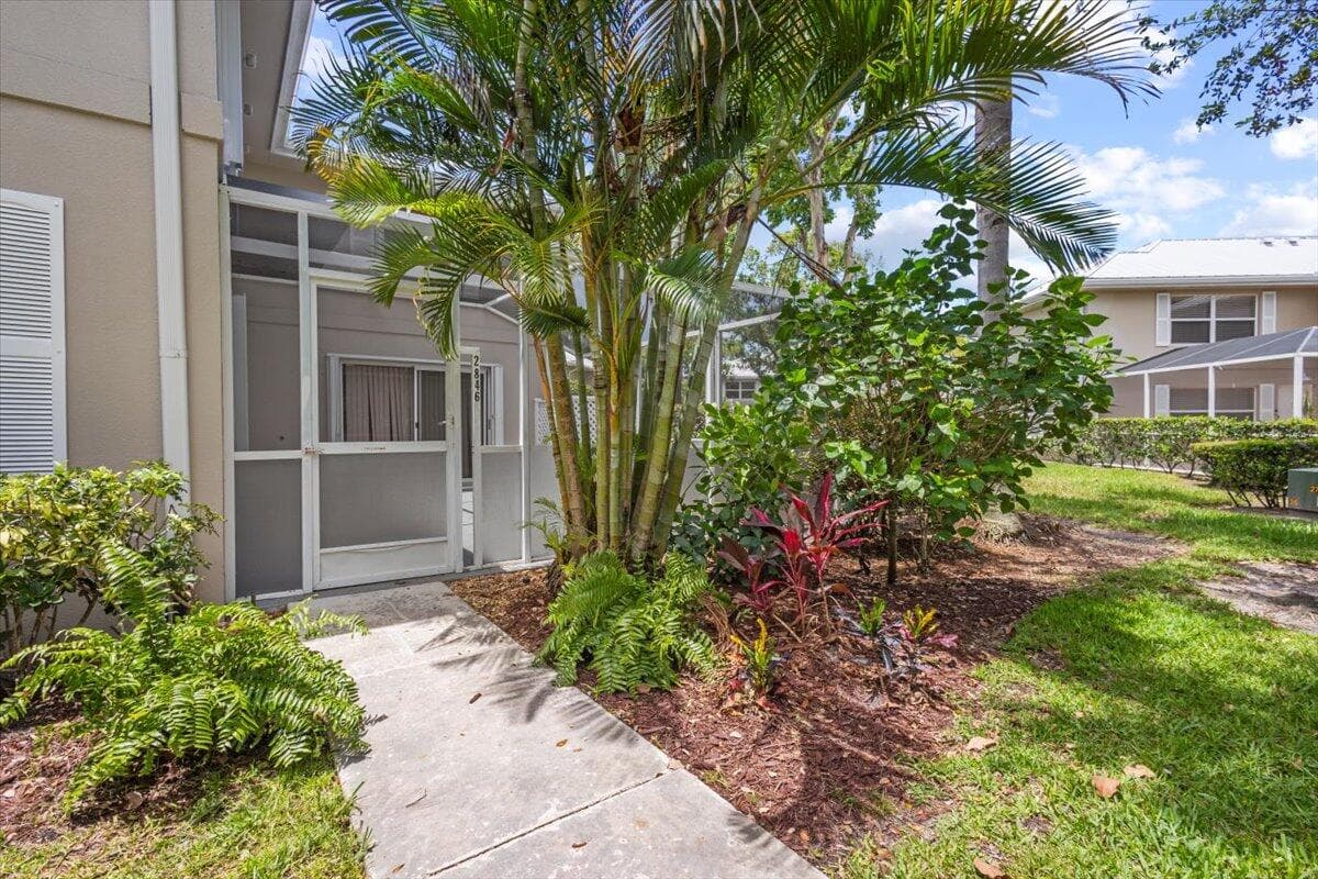 2846 SW Lakemont Place, Palm City, FL 34990 — photo