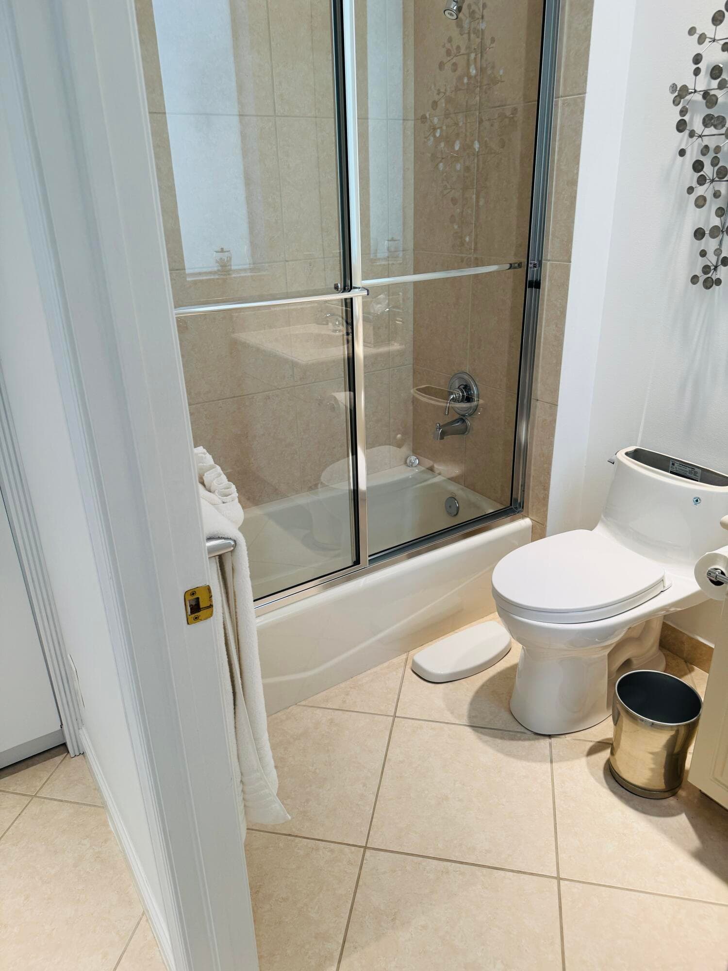 156 Esperanza Way, Palm Beach Gardens, FL 33418 — photo 67 of 117