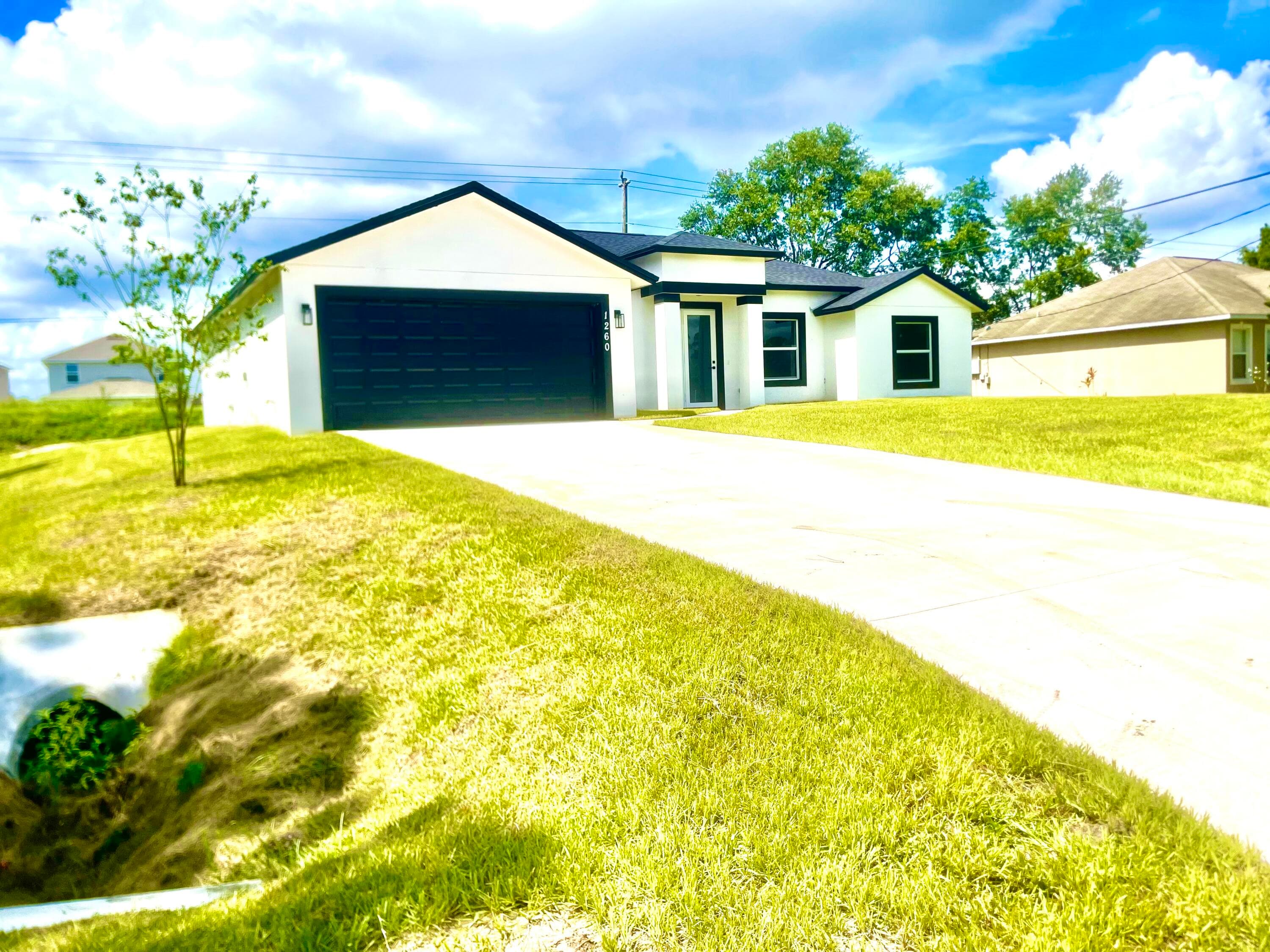 1260 Larkspur Street SE, Palm Bay, FL 32909 — photo 2 of 20