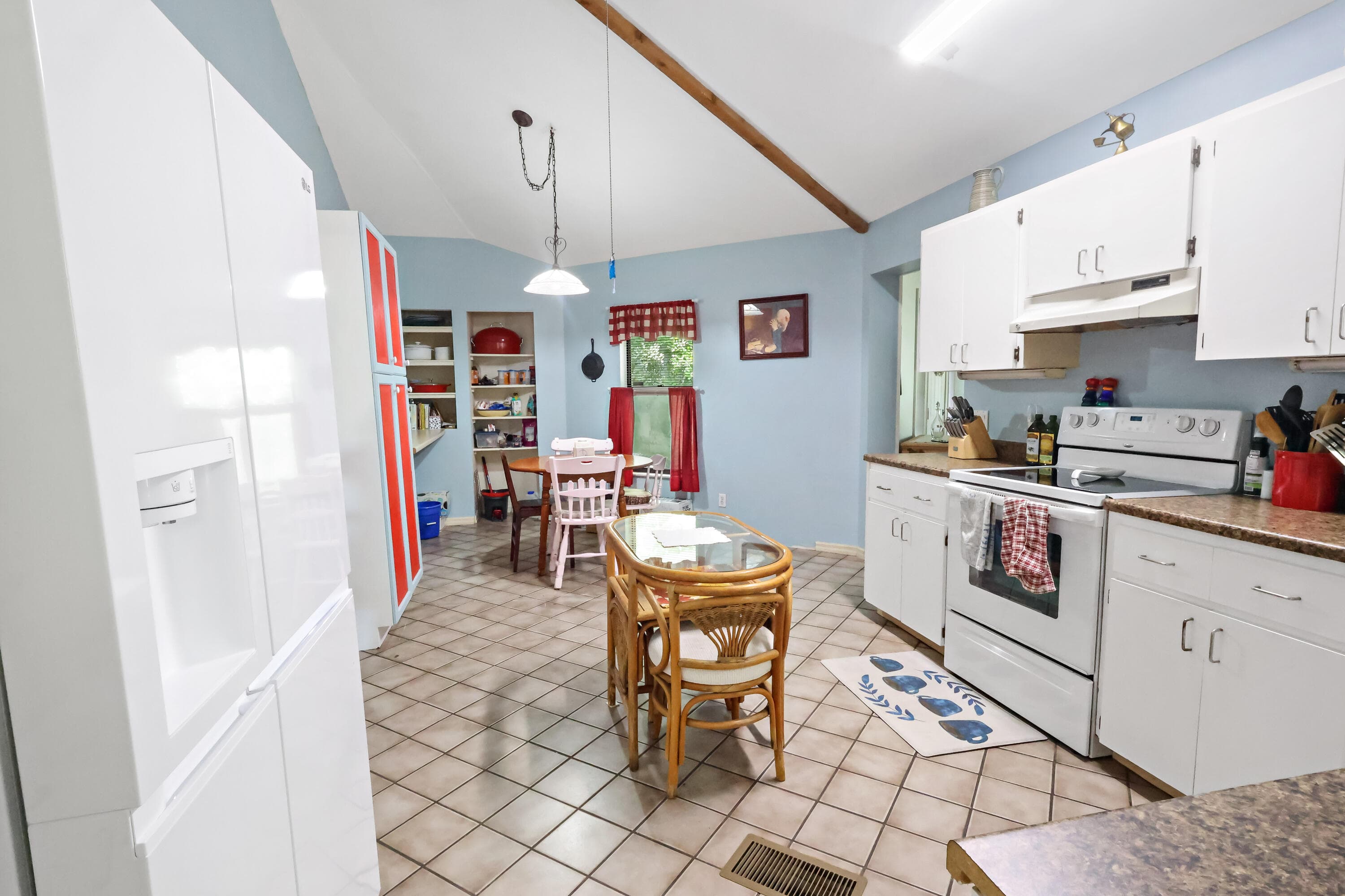 1466 SW 24th Avenue SW, Vero Beach, FL 32962 — photo 4 of 29