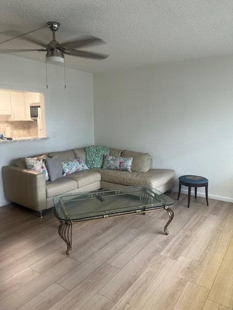 90 Mansfield C, Boca Raton, FL 33434 — photo 3 of 15