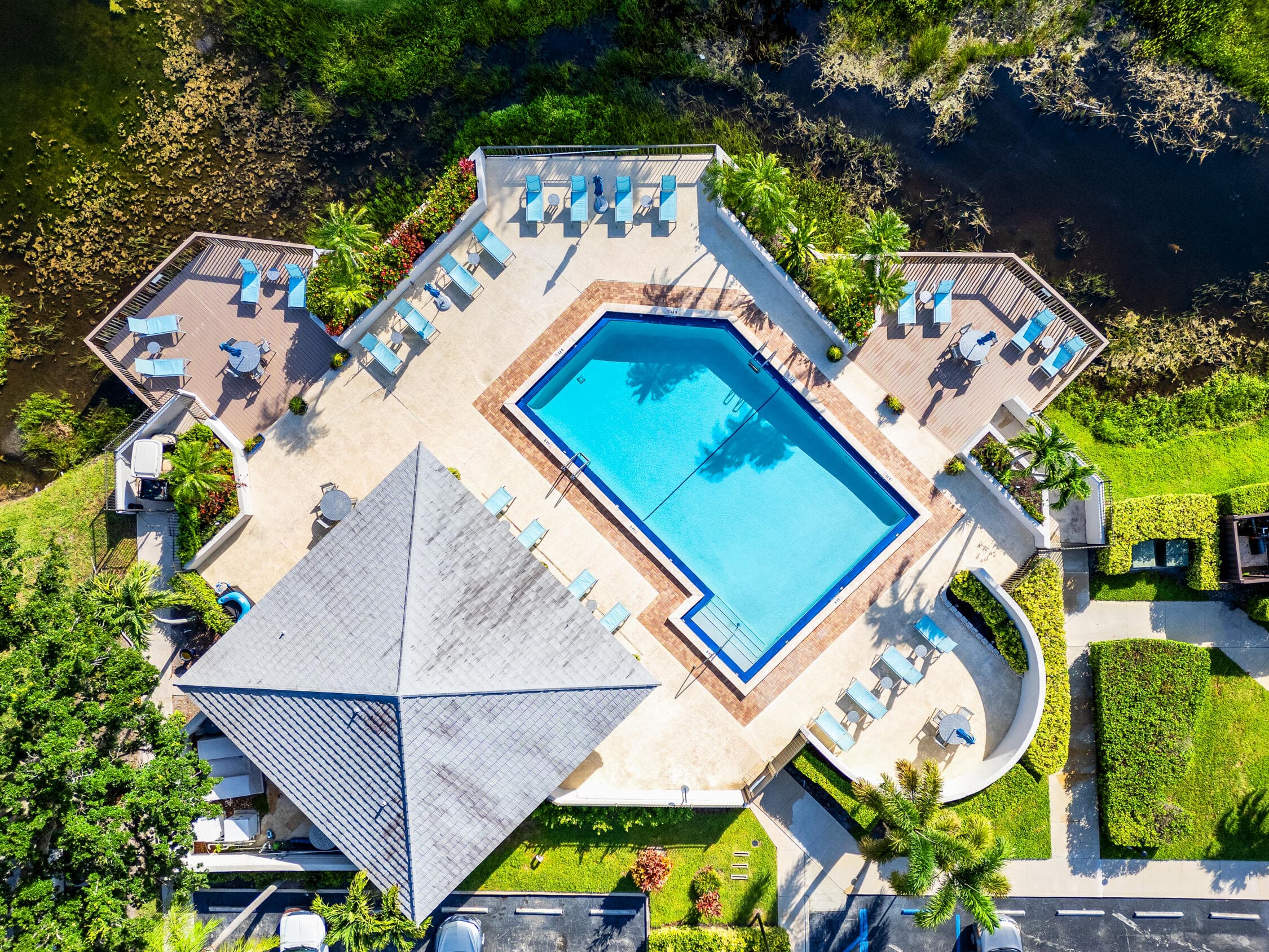 615 Club Drive, Palm Beach Gardens, FL 33418 — photo 29 of 34