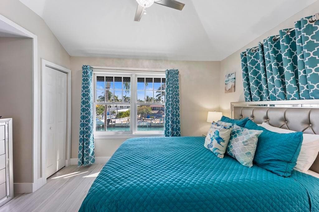 7031 Harbor Village Drive 7031, Duck Key, FL 33050 — photo 42 of 52