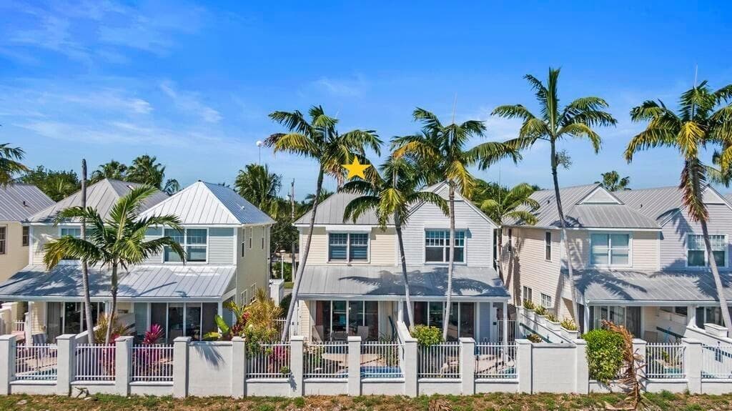 7031 Harbor Village Drive 7031, Duck Key, FL 33050 — photo 47 of 52