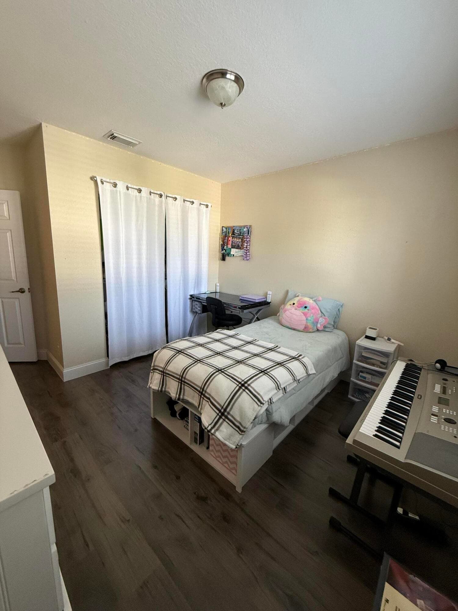2136 Oakmont Drive, Riviera Beach, FL 33404 — photo 18 of 34