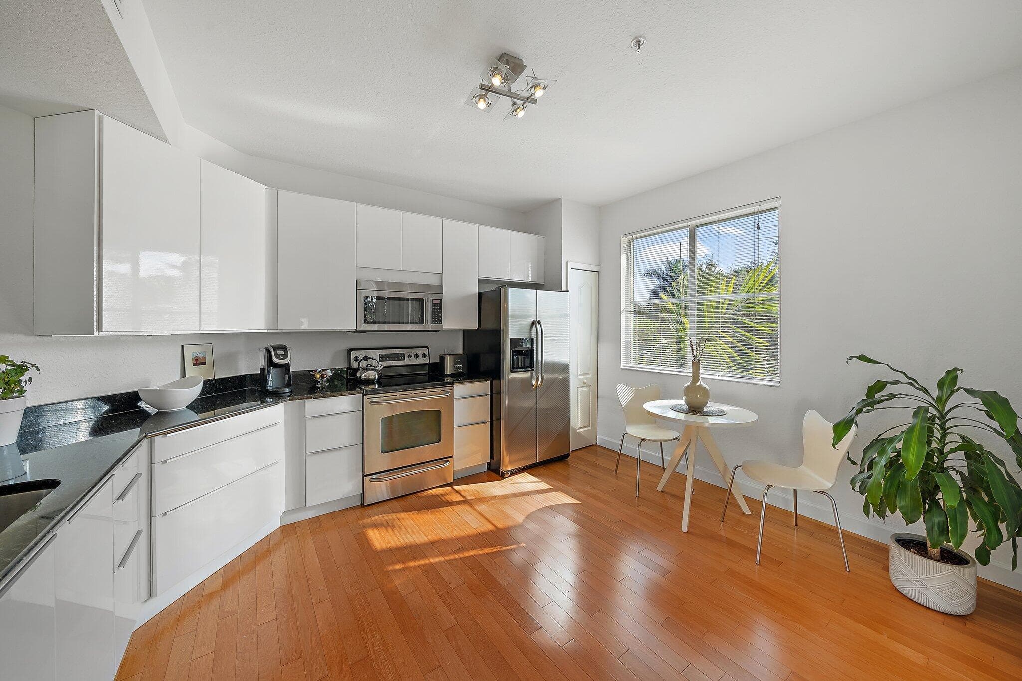 11011 Legacy 306 Lane 306, Palm Beach Gardens, FL 33410 — photo 11 of 44