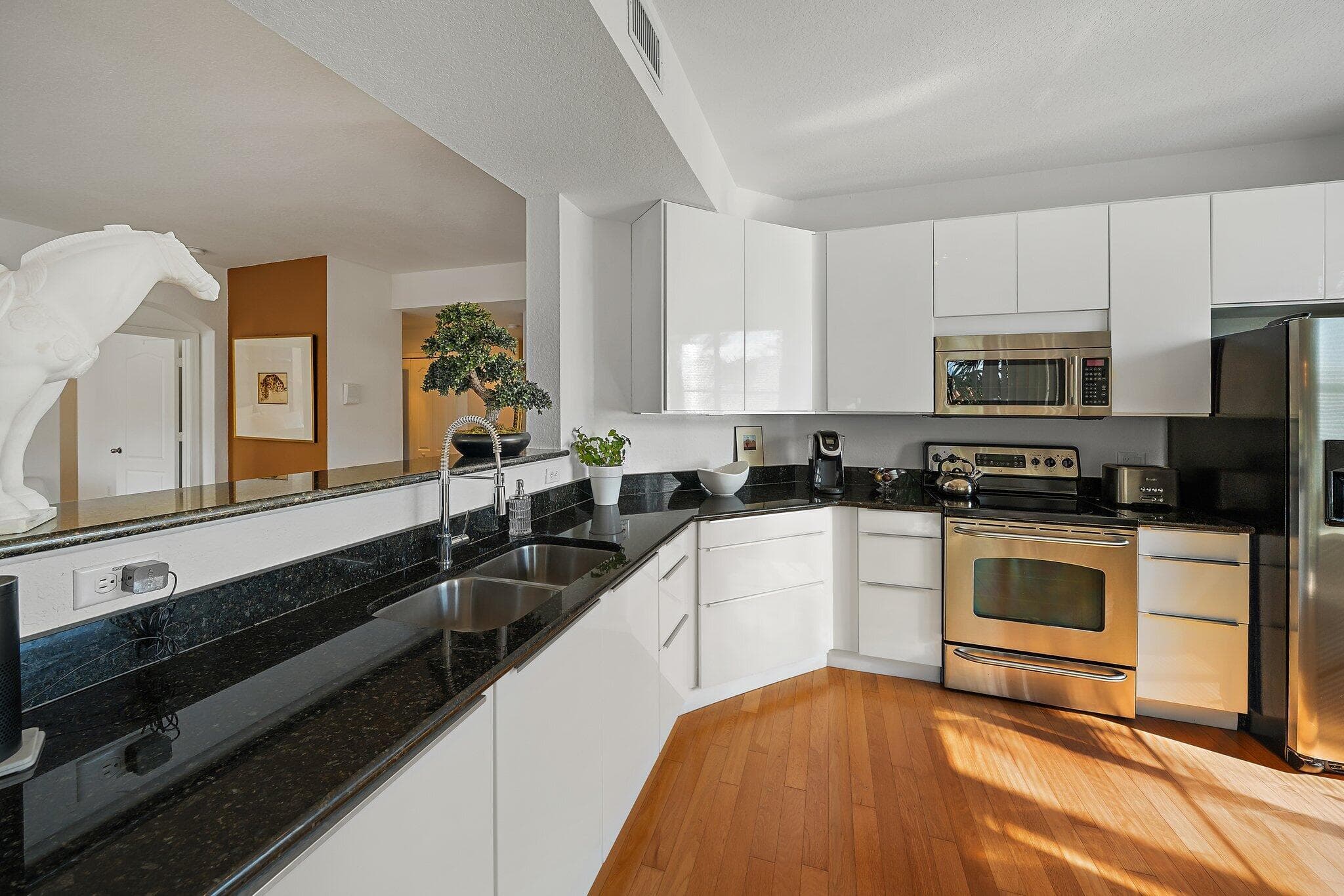11011 Legacy 306 Lane 306, Palm Beach Gardens, FL 33410 — photo 12 of 44